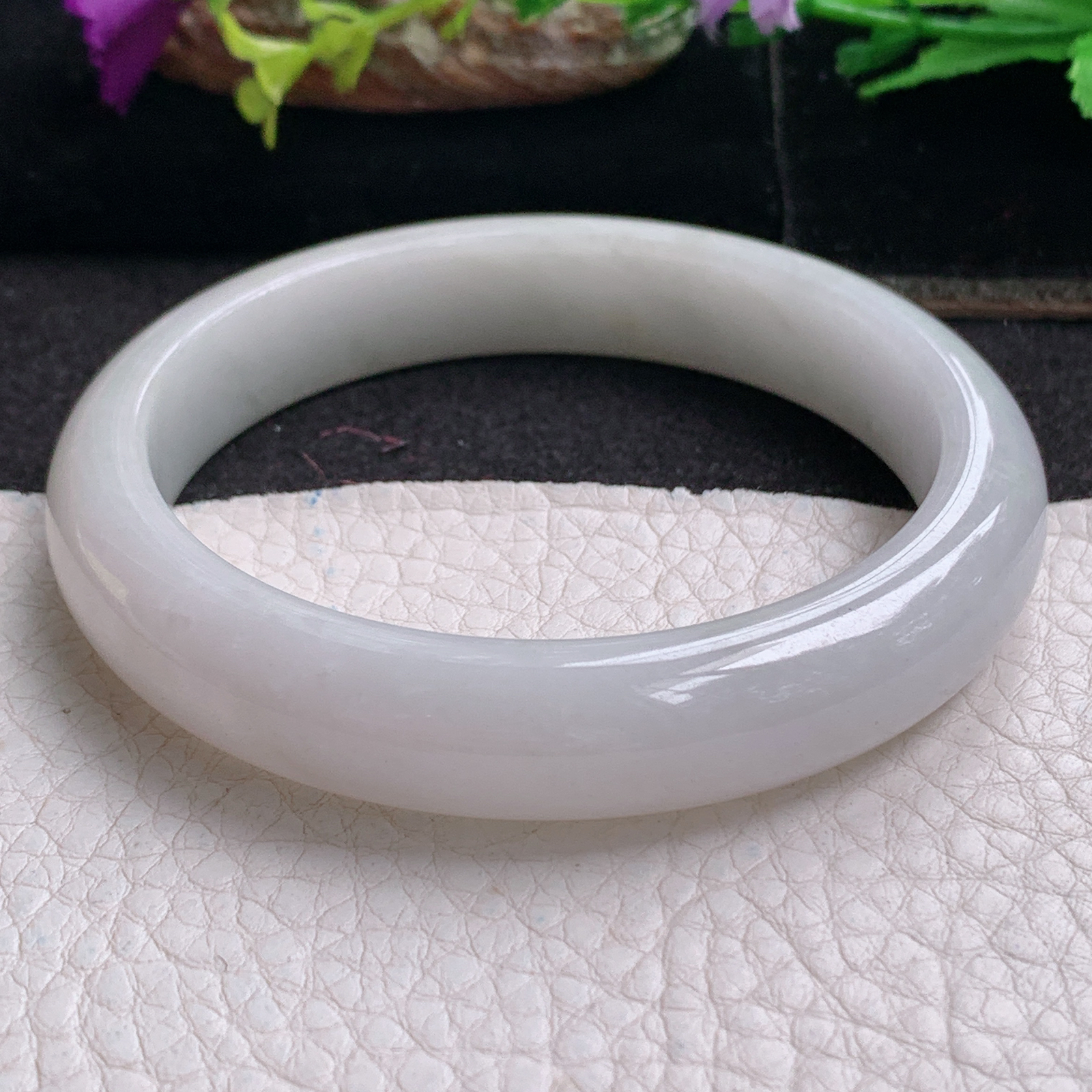 ll实拍58*12*7.8平安镯 天然缅甸翡翠a货手镯淡雅正圈玉镯子