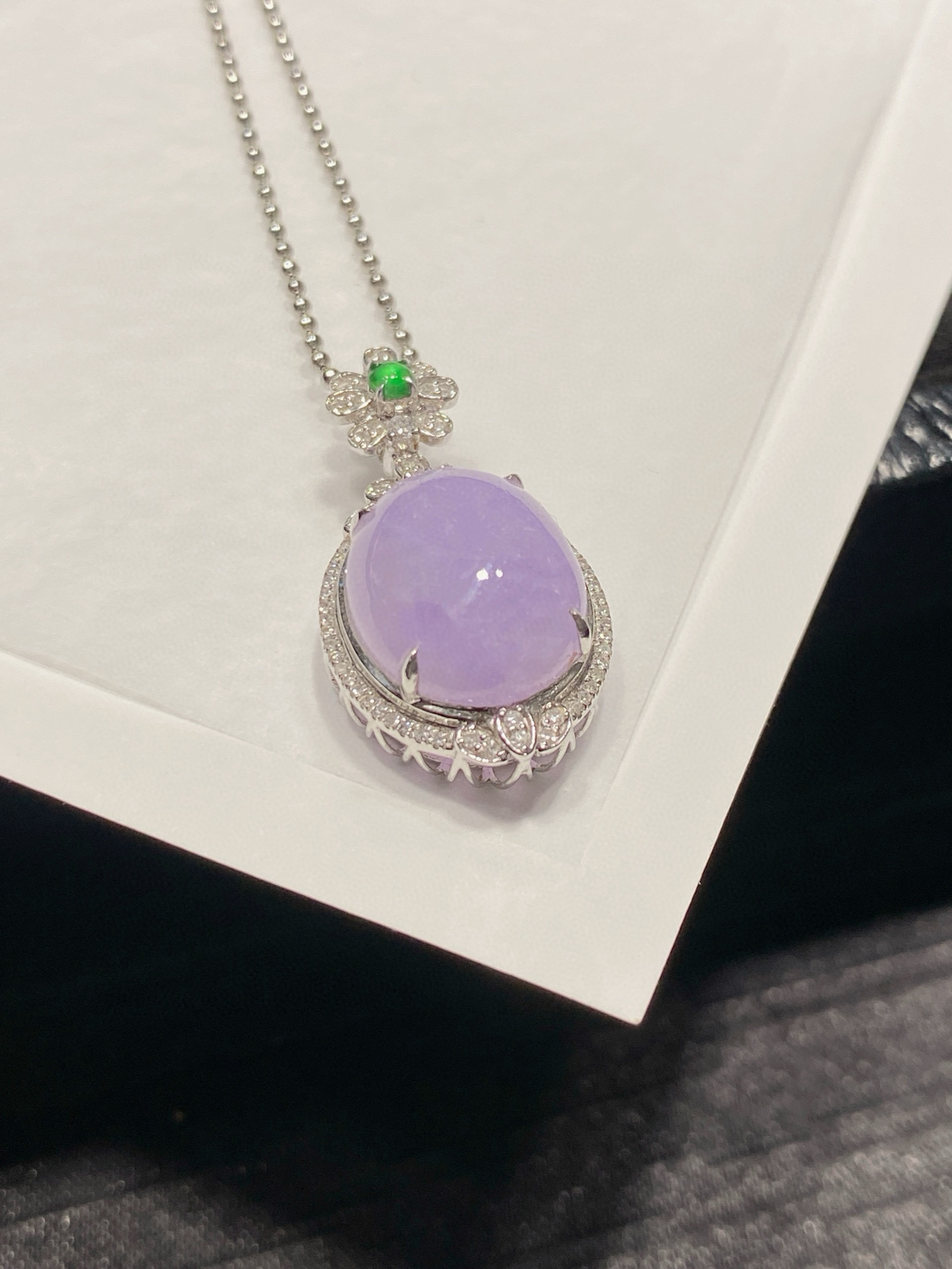 紫罗兰·蛋面

紫韵越戴越润，厚鼓饱满，温柔贵气～