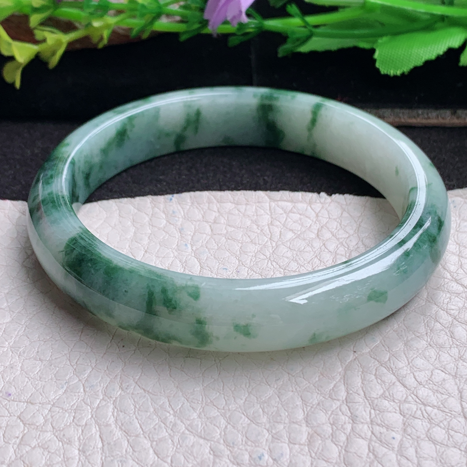 ll实拍59*12*7.5平安镯 天然翡翠a货手镯胶感飘花正圈玉镯子