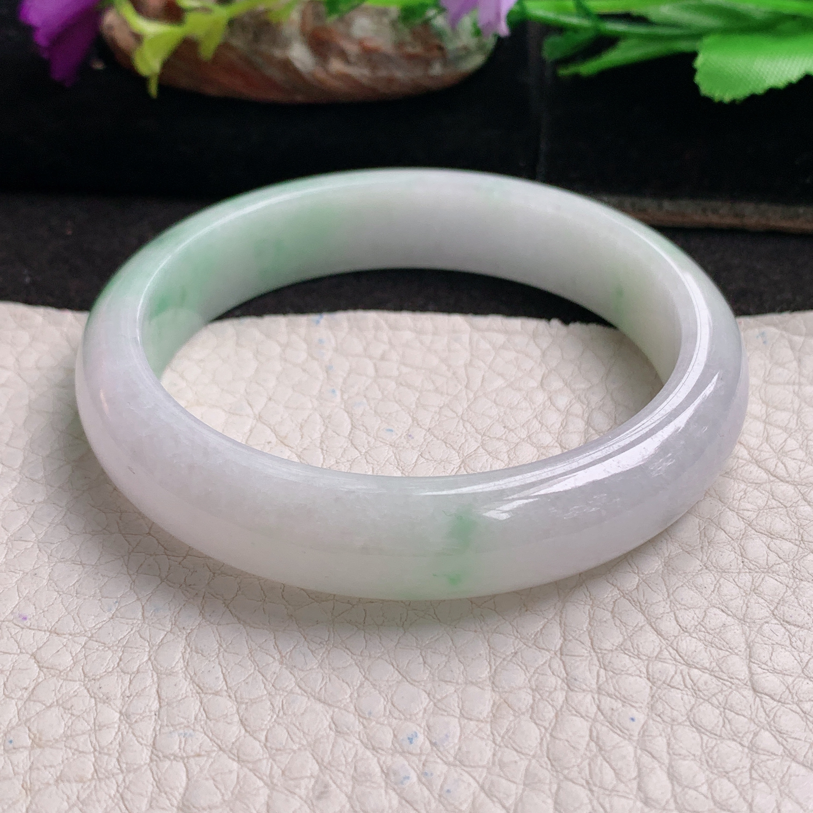 js实拍58*12.5*7.5平安镯 天然缅甸翡翠a货手镯飘绿丶灵动正圈玉镯子