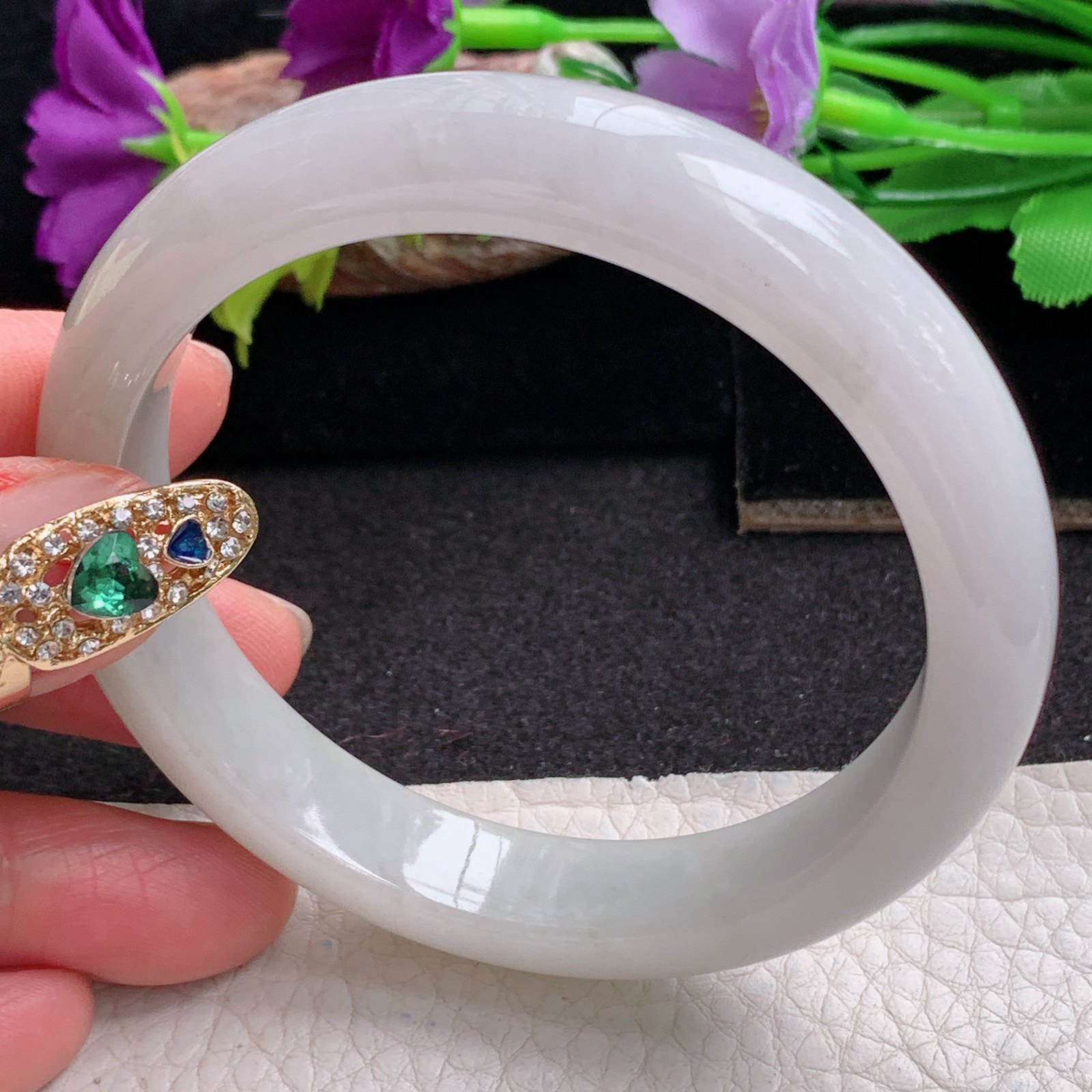 ll实拍58*12*7.8平安镯 天然缅甸翡翠a货手镯淡雅正圈玉镯子