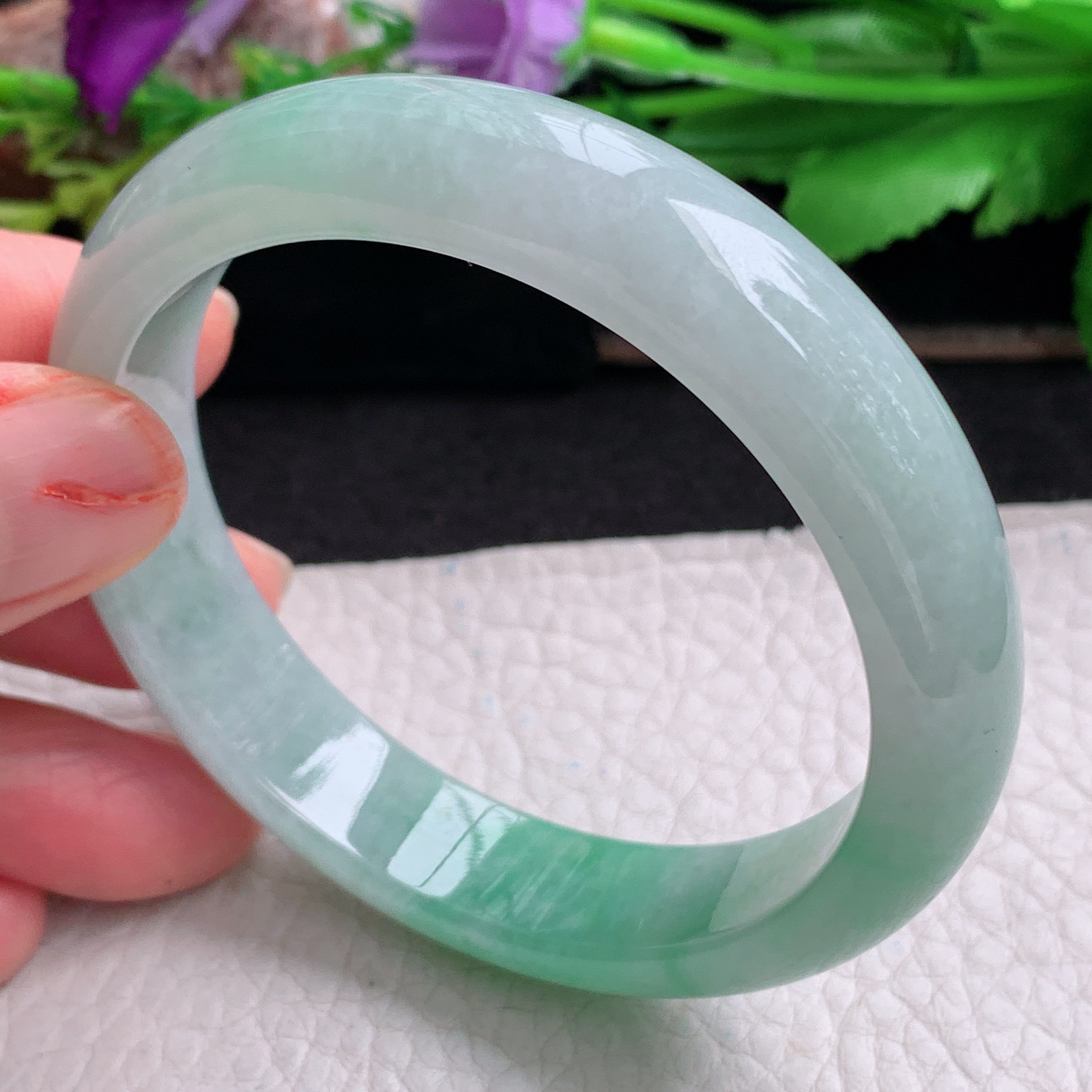 js实拍55*12.3*7.5 平安镯 天然翡翠a货手镯胶感辣鸡飘绿正圈玉镯子