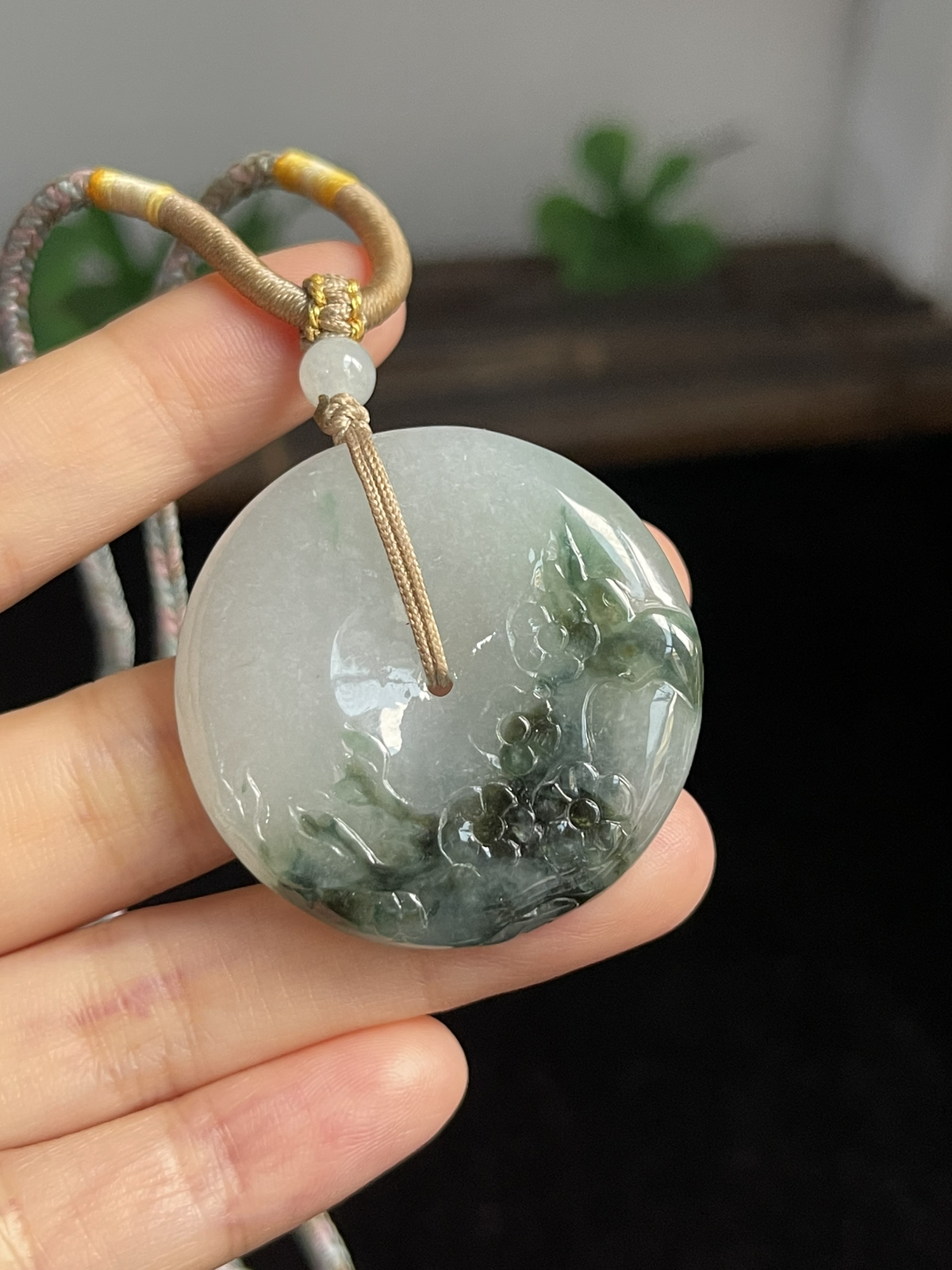 翡翠平安扣，配珠未测