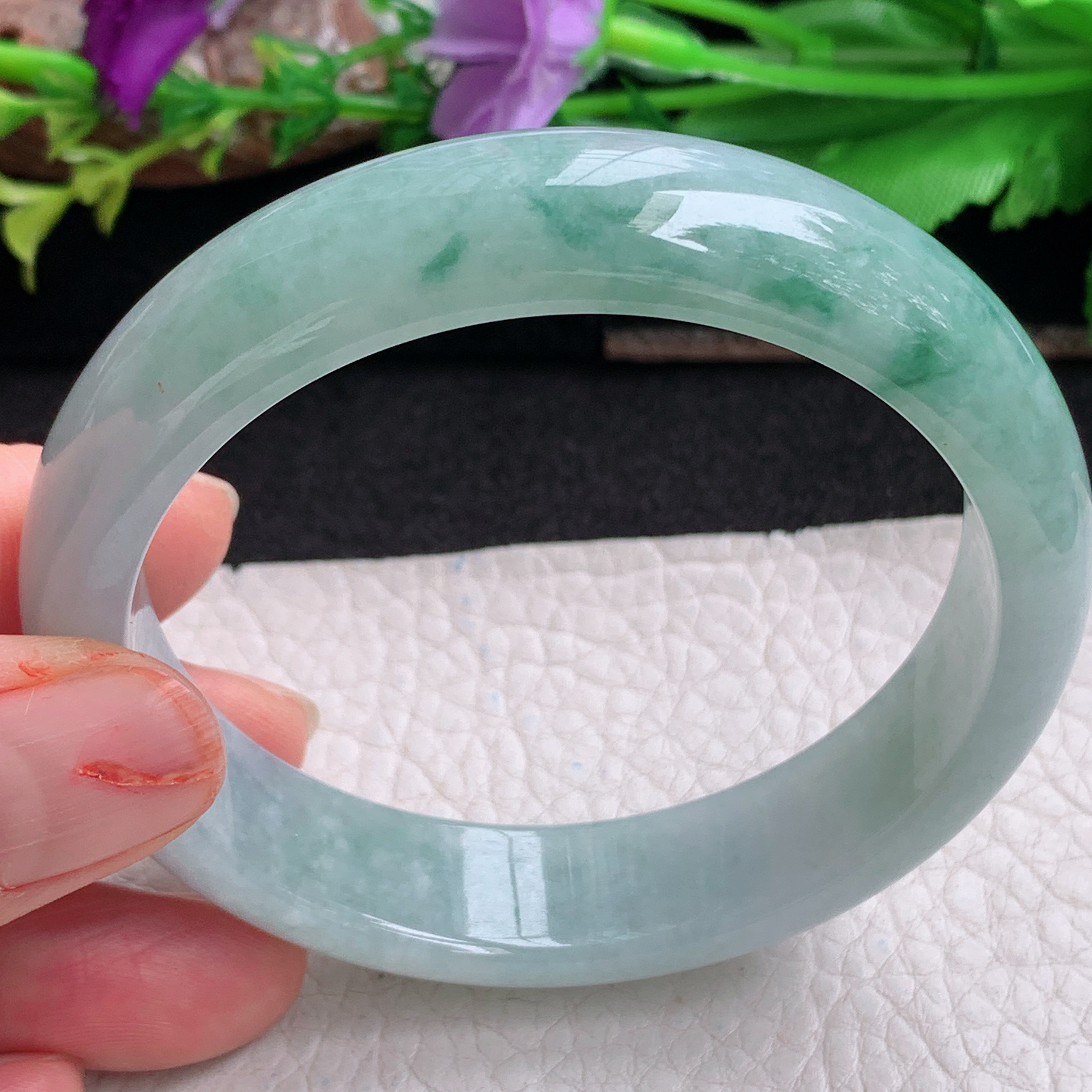 js实拍58*14*7.5平安镯 天然翡翠a货手镯胶感飘花正圈玉镯子