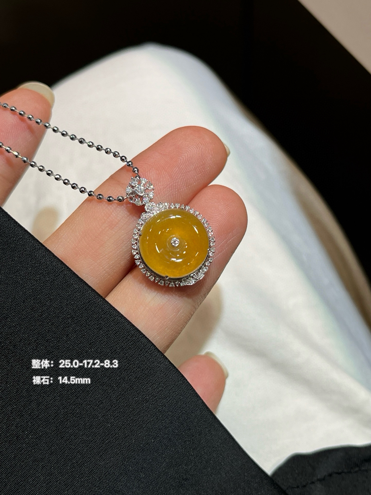 冰种黄翡平安扣……
-

尺寸看图一
18k金镶嵌