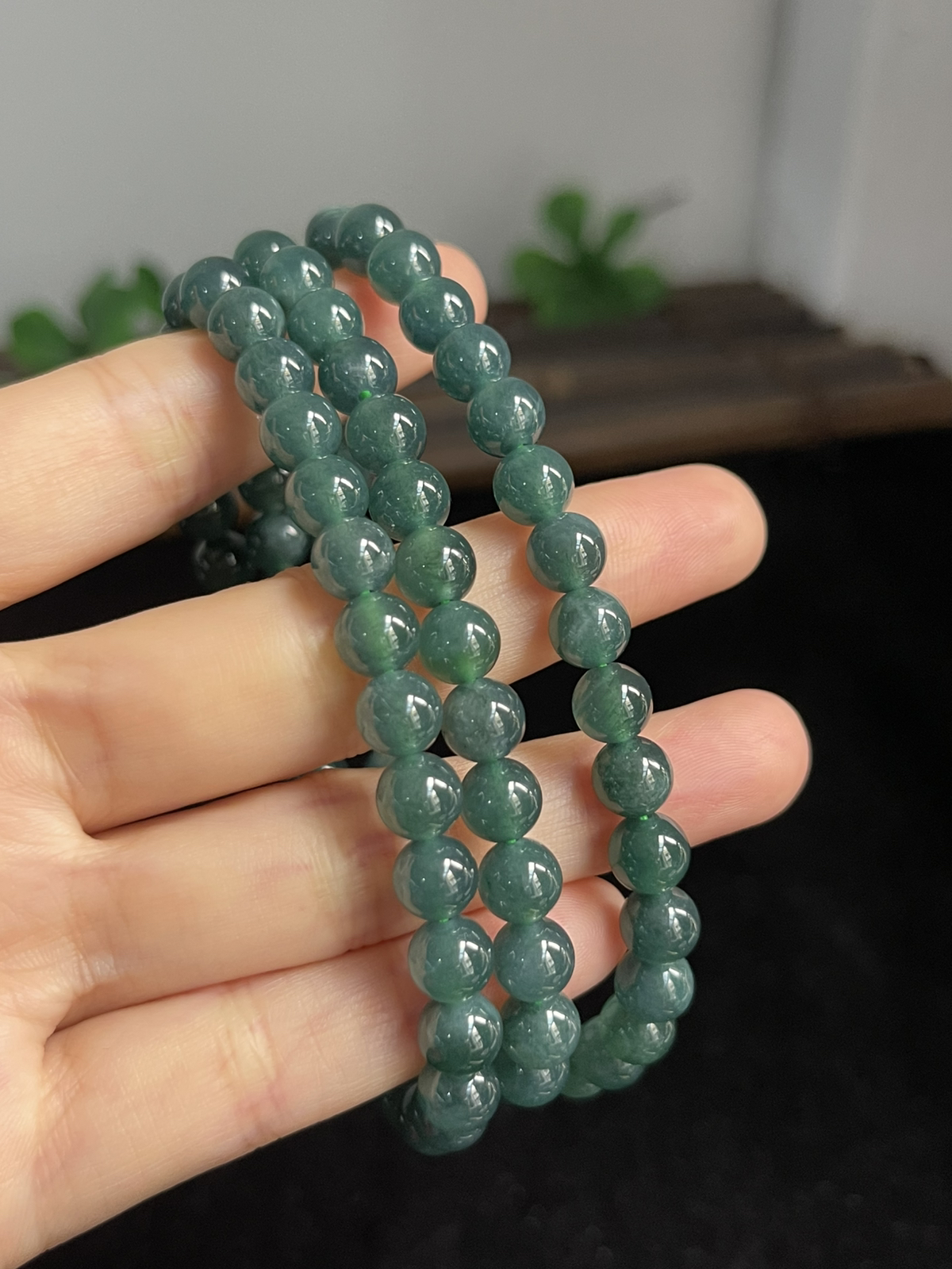 翡翠项链，满绿，颜色通透漂亮，可以做项链，可以做手链