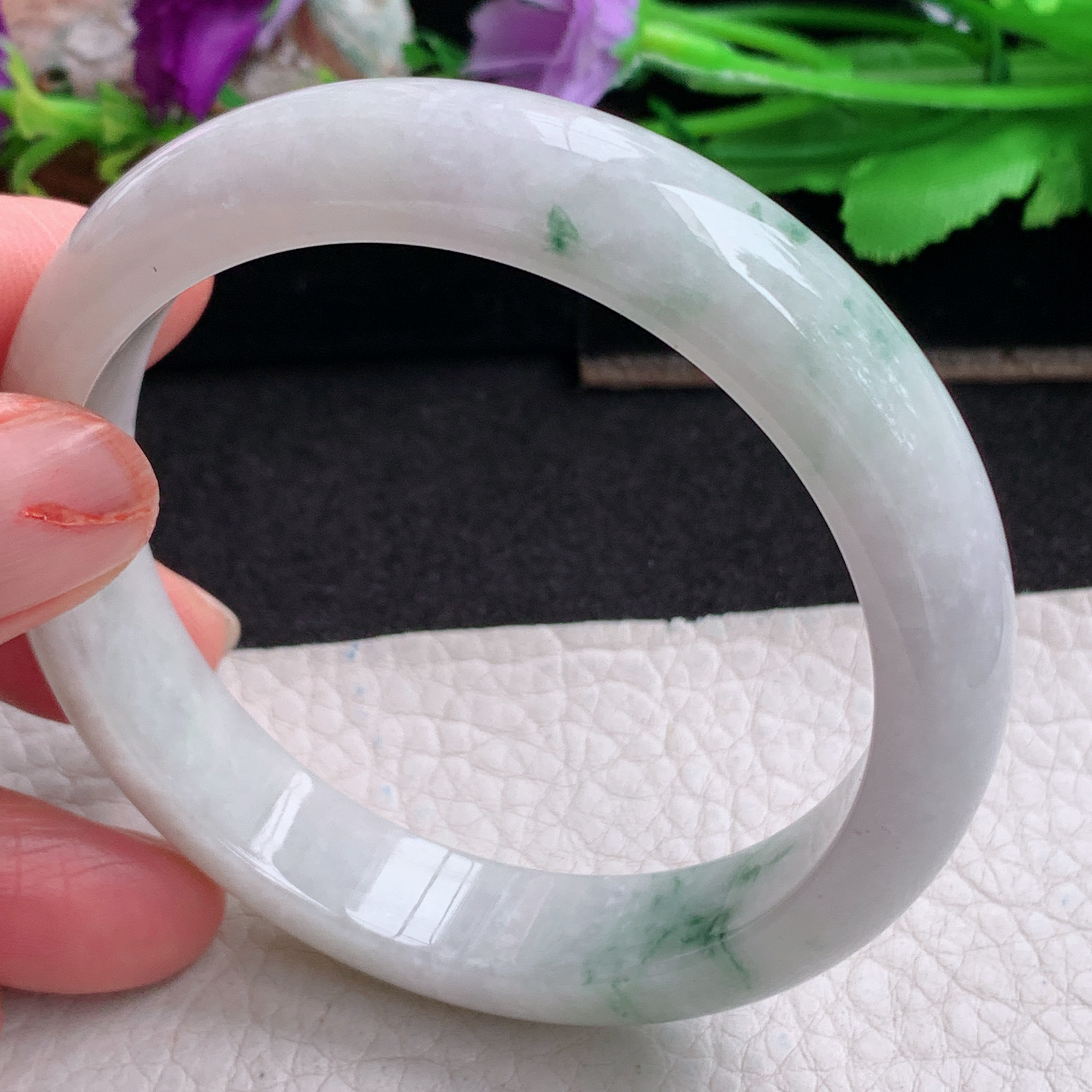 ll实拍58*12.3*7.6平安镯 天然翡翠a货手镯胶感飘花正圈玉镯子