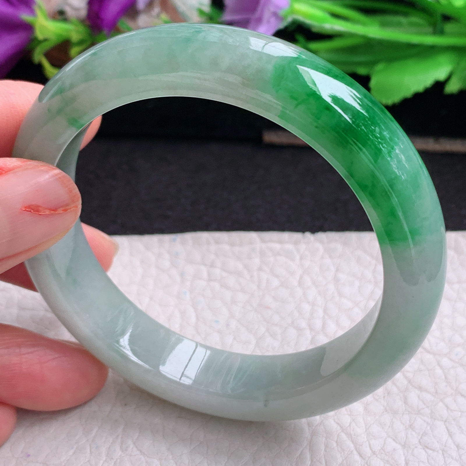 ll实拍56*12.6*8.3平安镯 天然翡翠a货手镯胶感辣绿正圈玉镯子