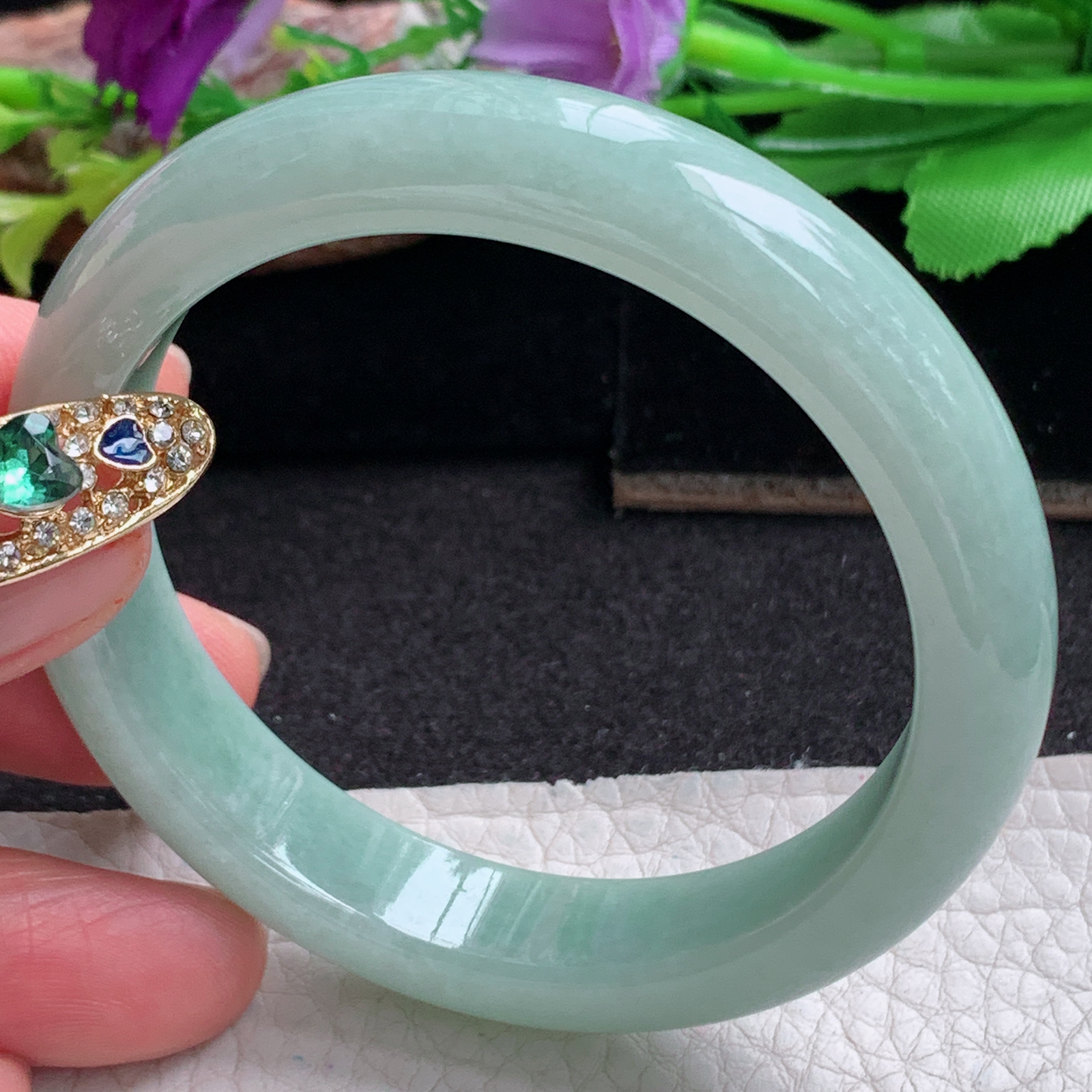 xx实拍53.5*11.3*7.3平安镯 天然缅甸翡翠a货手镯飘绿秀气正圈玉镯子