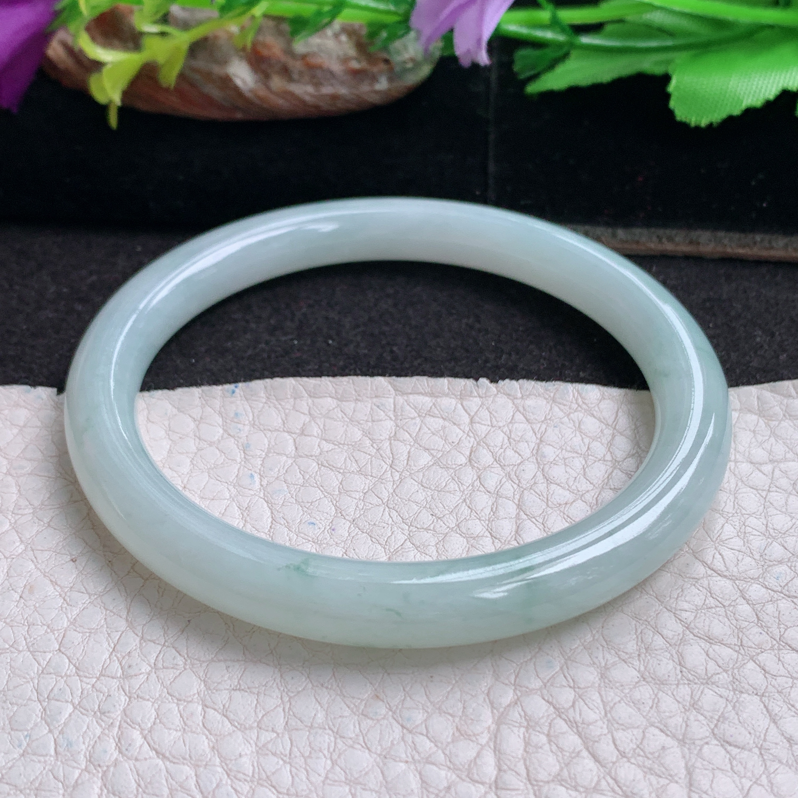 xx实拍57*8美人镯 天然缅甸翡翠a货手镯飘花圆条美人镯