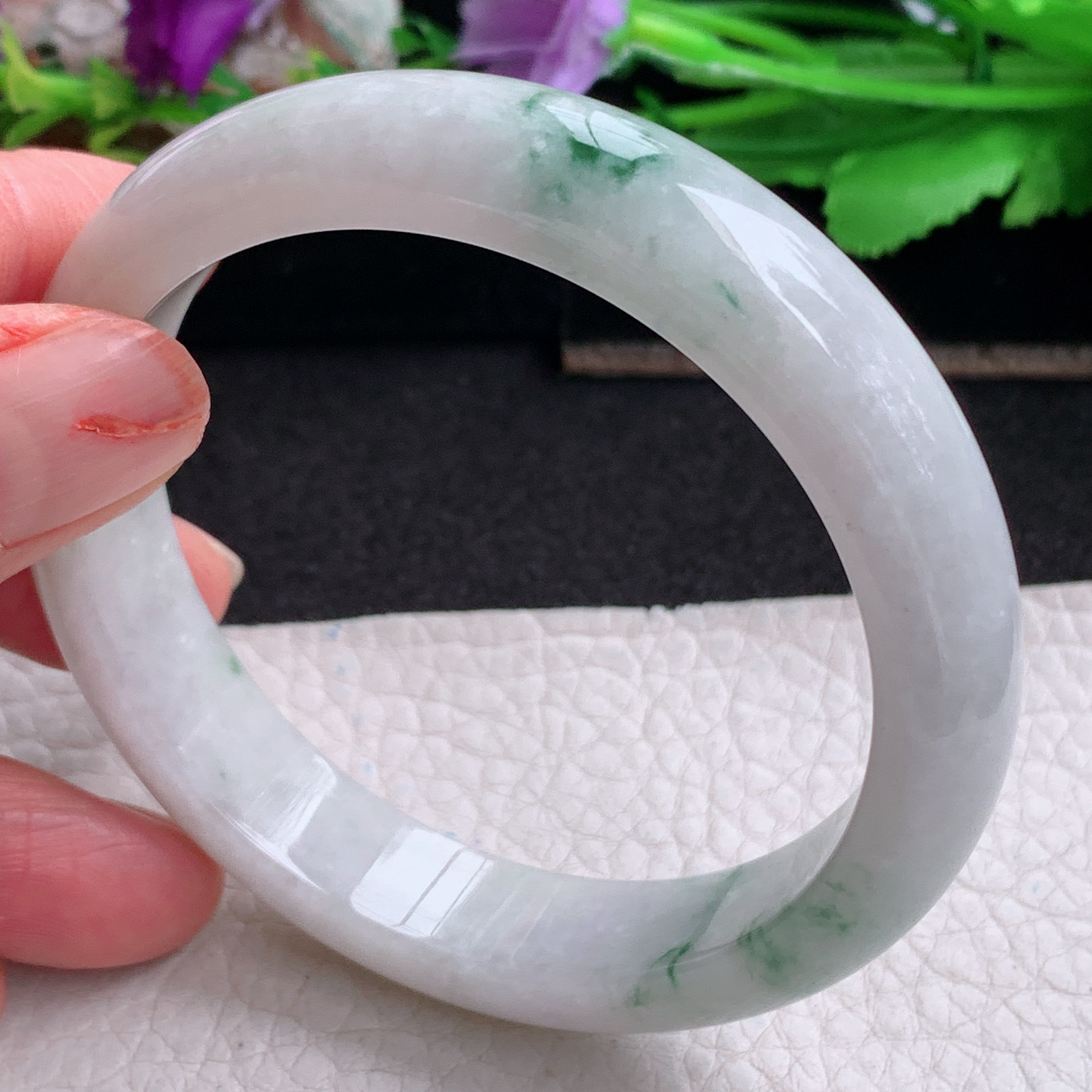 ll实拍58*12.3*7.6平安镯 天然翡翠a货手镯胶感飘花正圈玉镯子