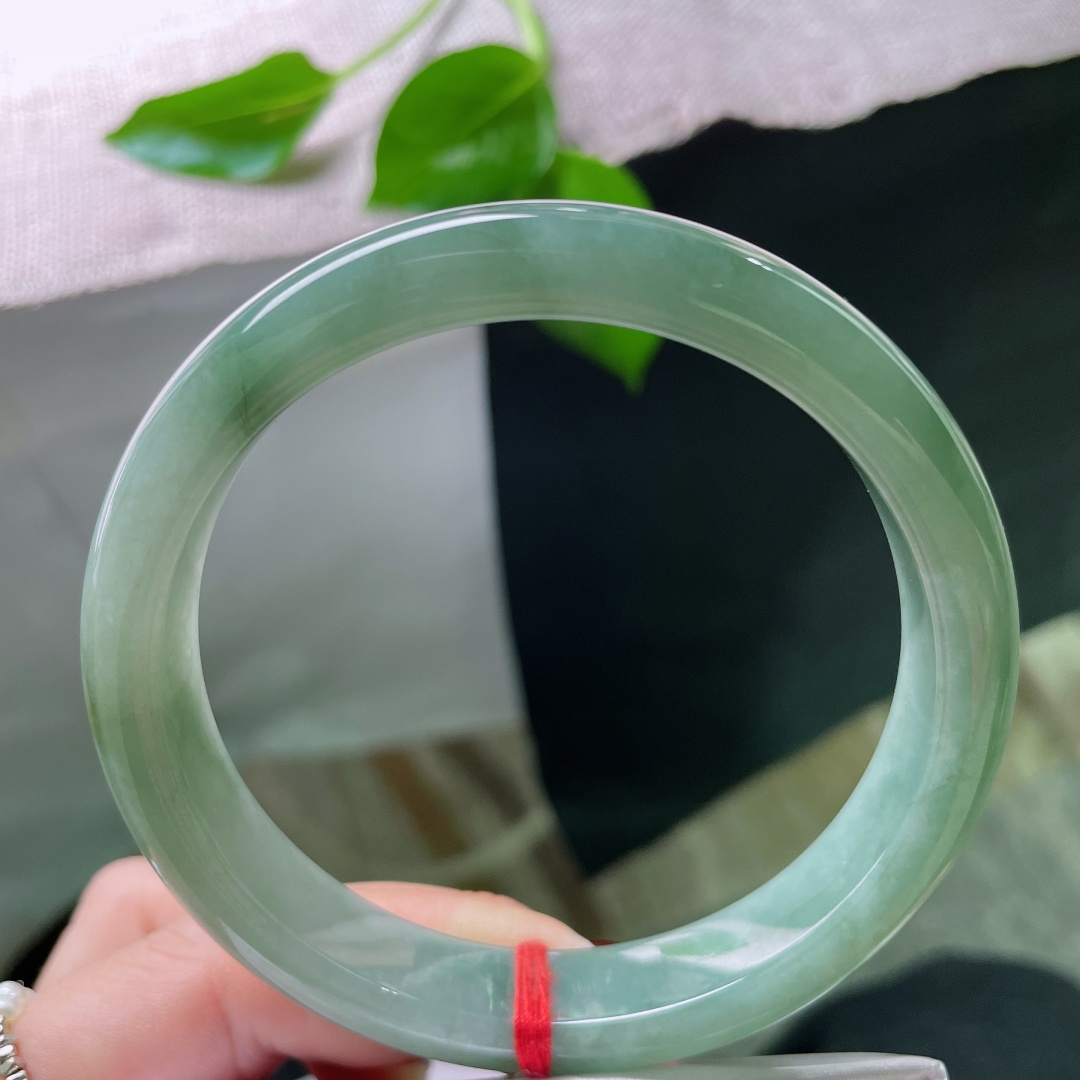 63.2/12.3/8，油绿正圈，大圈口，油润细腻，沉稳又古典，韵味十足，皮纹，ss43358a