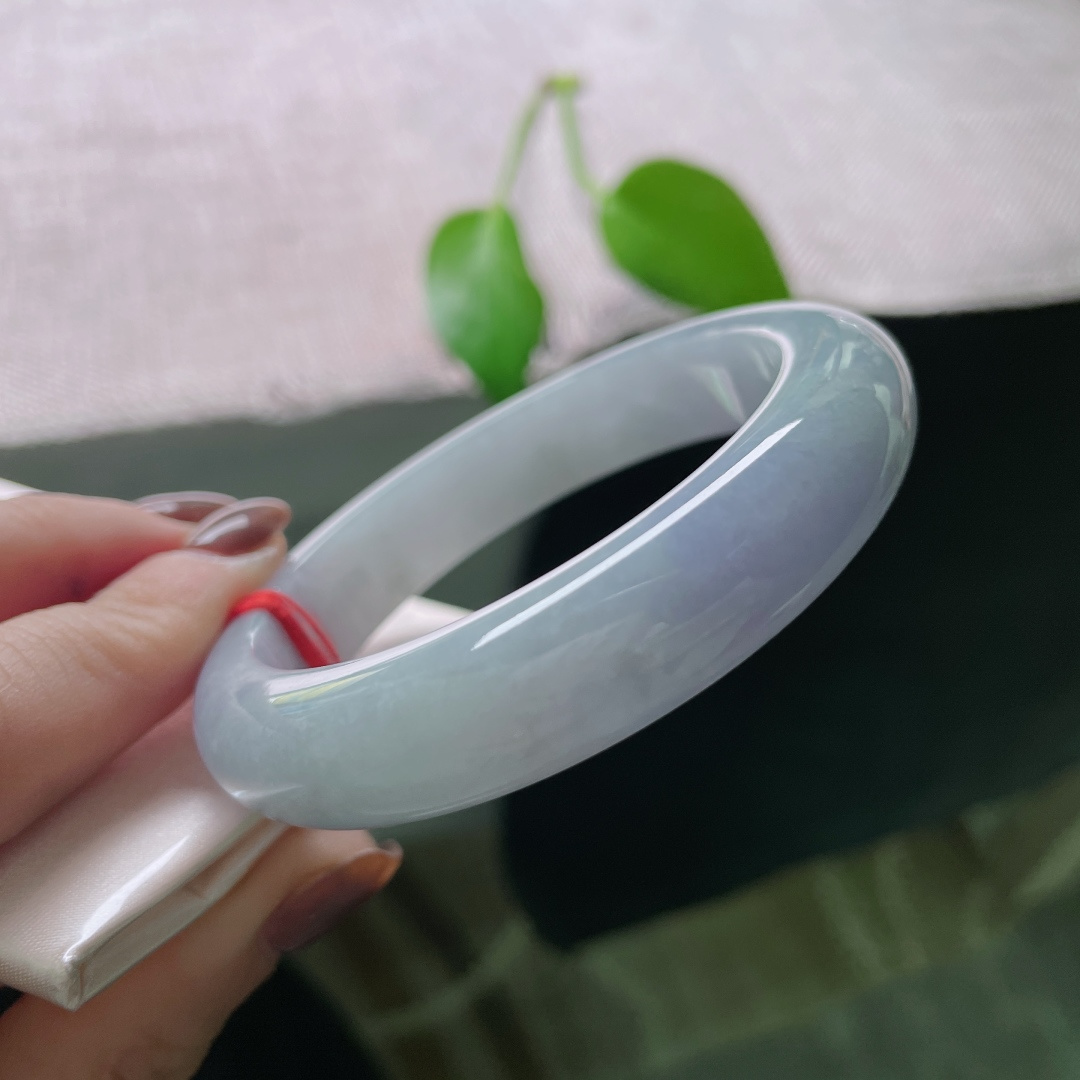 55.4/12.6/8.8，紫罗兰正圈，颜色艳丽不俗气，紫气东来，福泽绵延，ss49860a