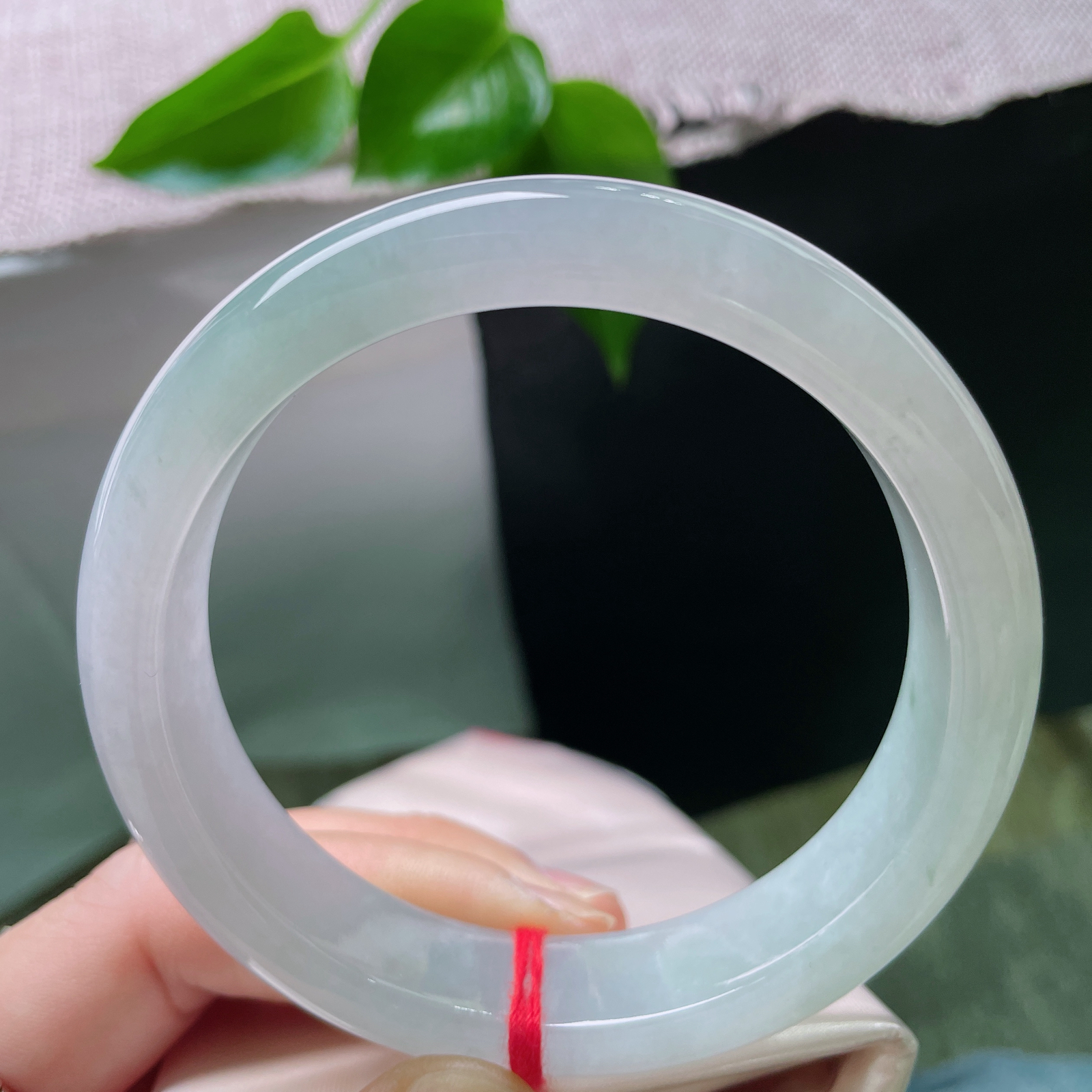 62/14.4/8.6，淡春彩正圈，大圈口，双色成诗，集祥瑞于一身..