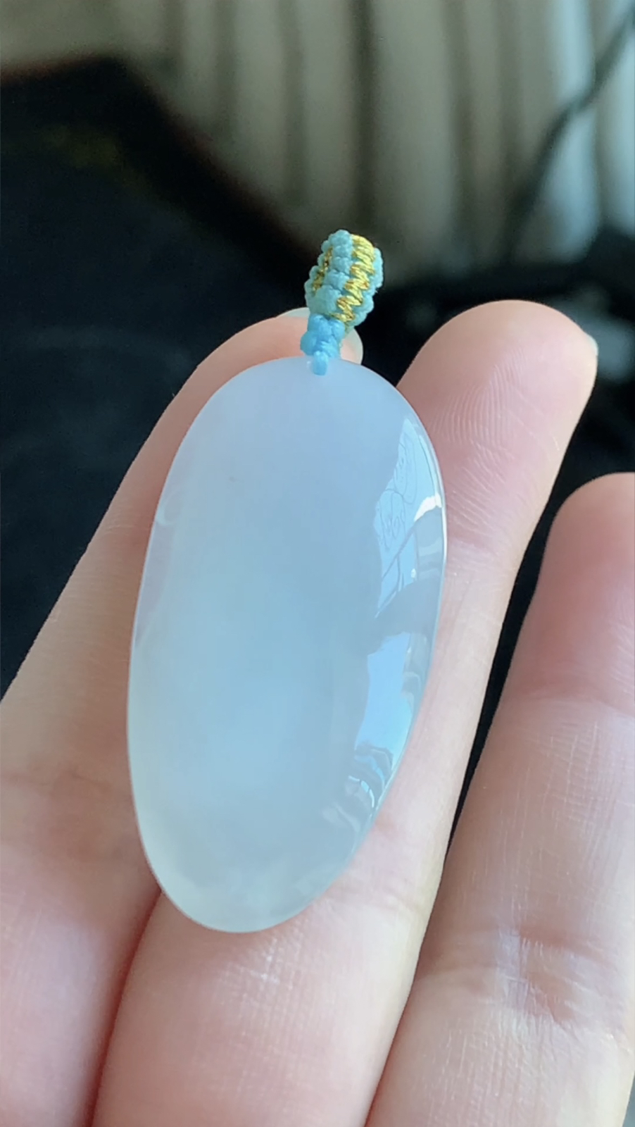 天然翡翠冰胶观音头
尺寸41-20-8.5