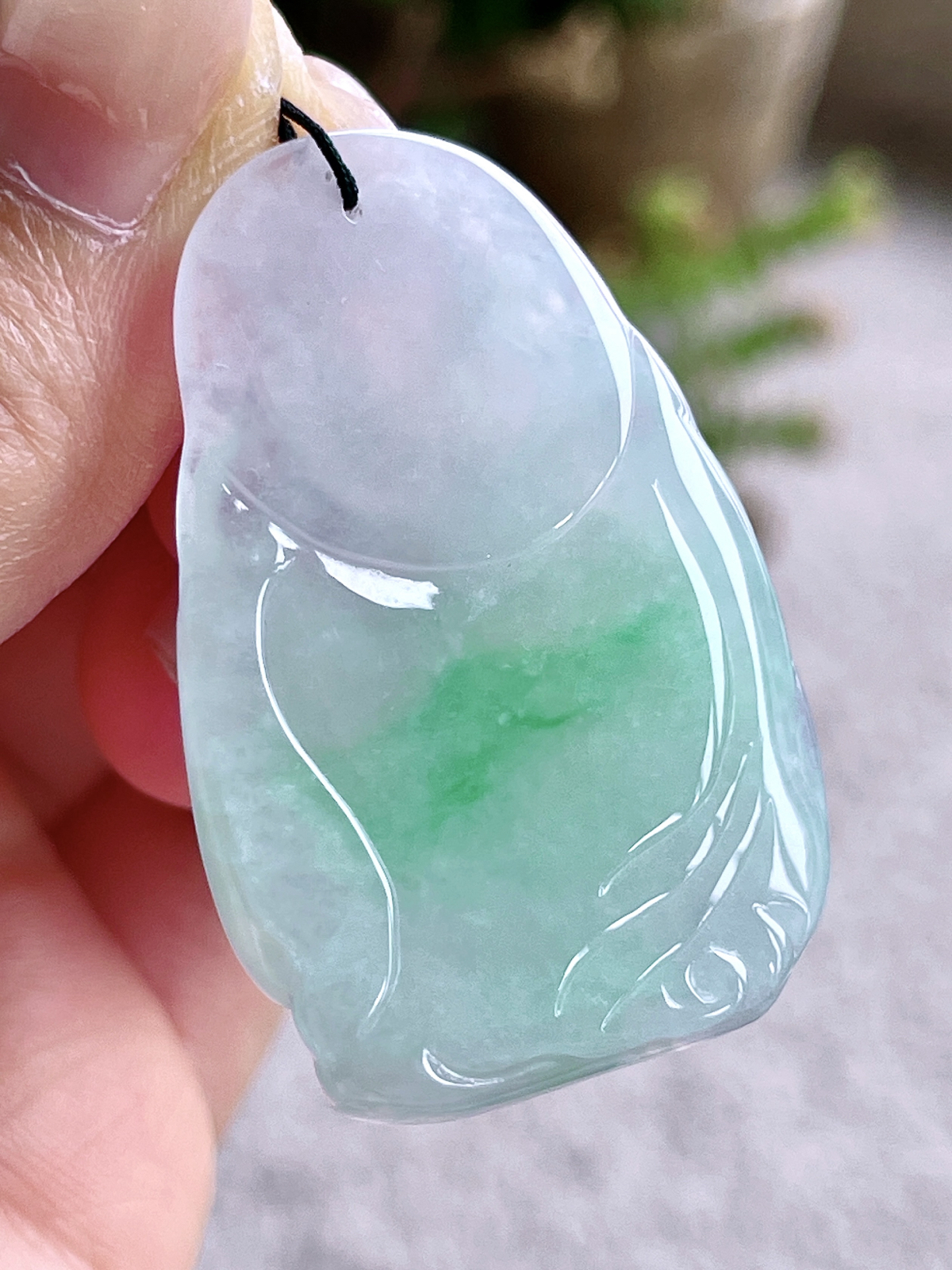 冰飘绿花财神爷吊坠
【说明】缅料 性价比高 飘花
【尺寸】42.6-28.9-6