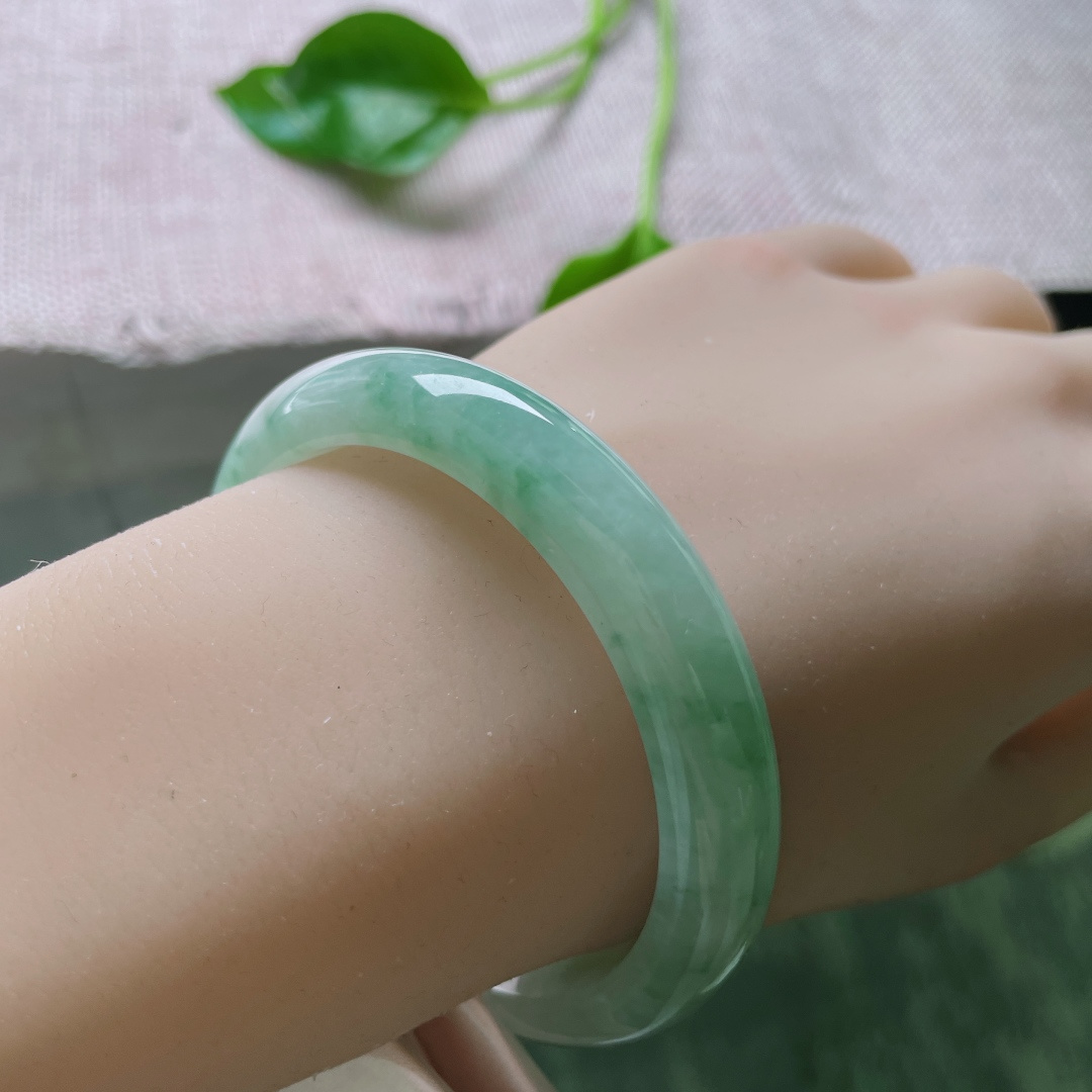 55/10.5/7.7飘花正圈，水润，清雅苑苑，温婉秀丽，窄条，皮纹，ss49388a