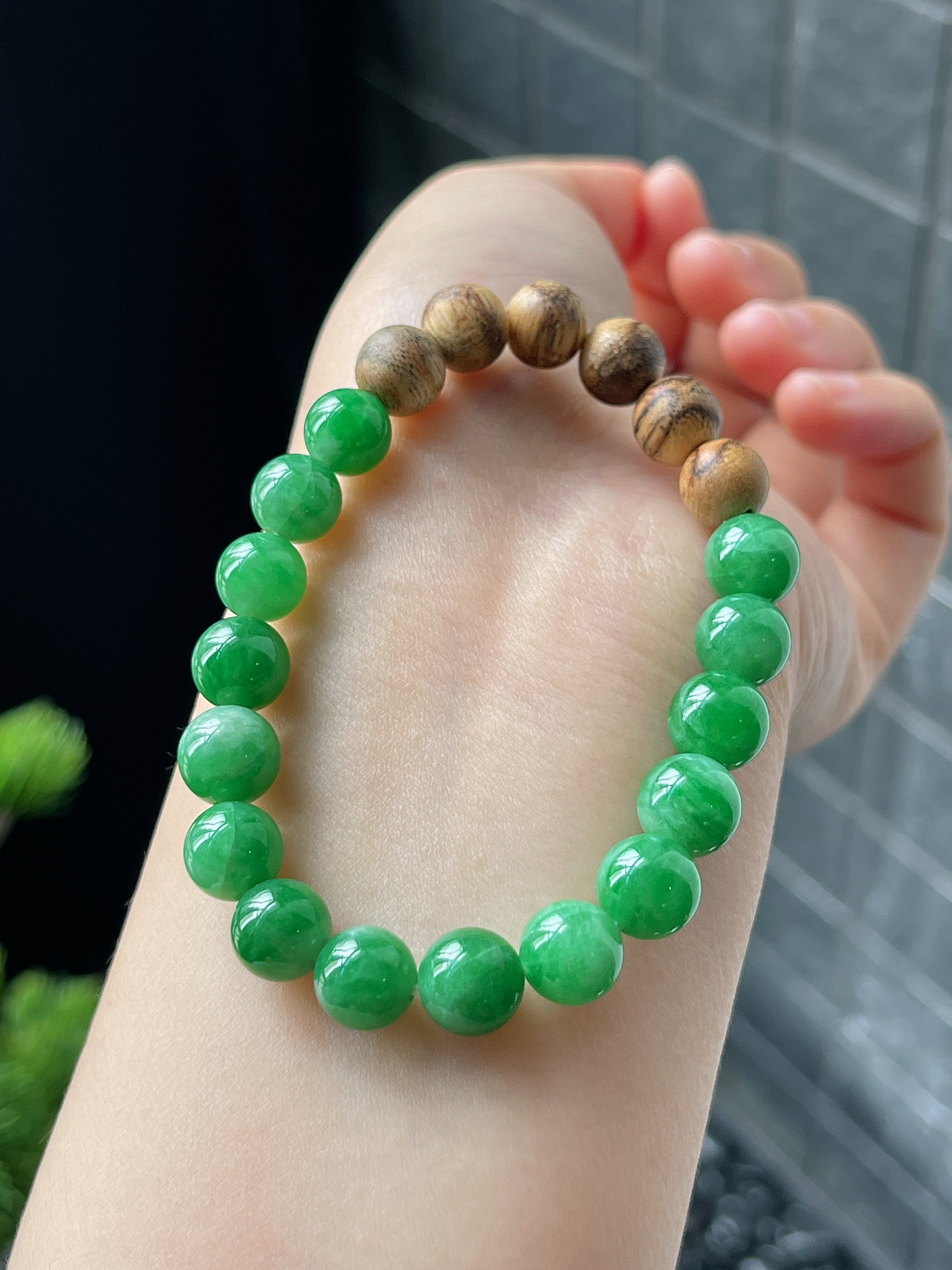 翡翠满绿色手链