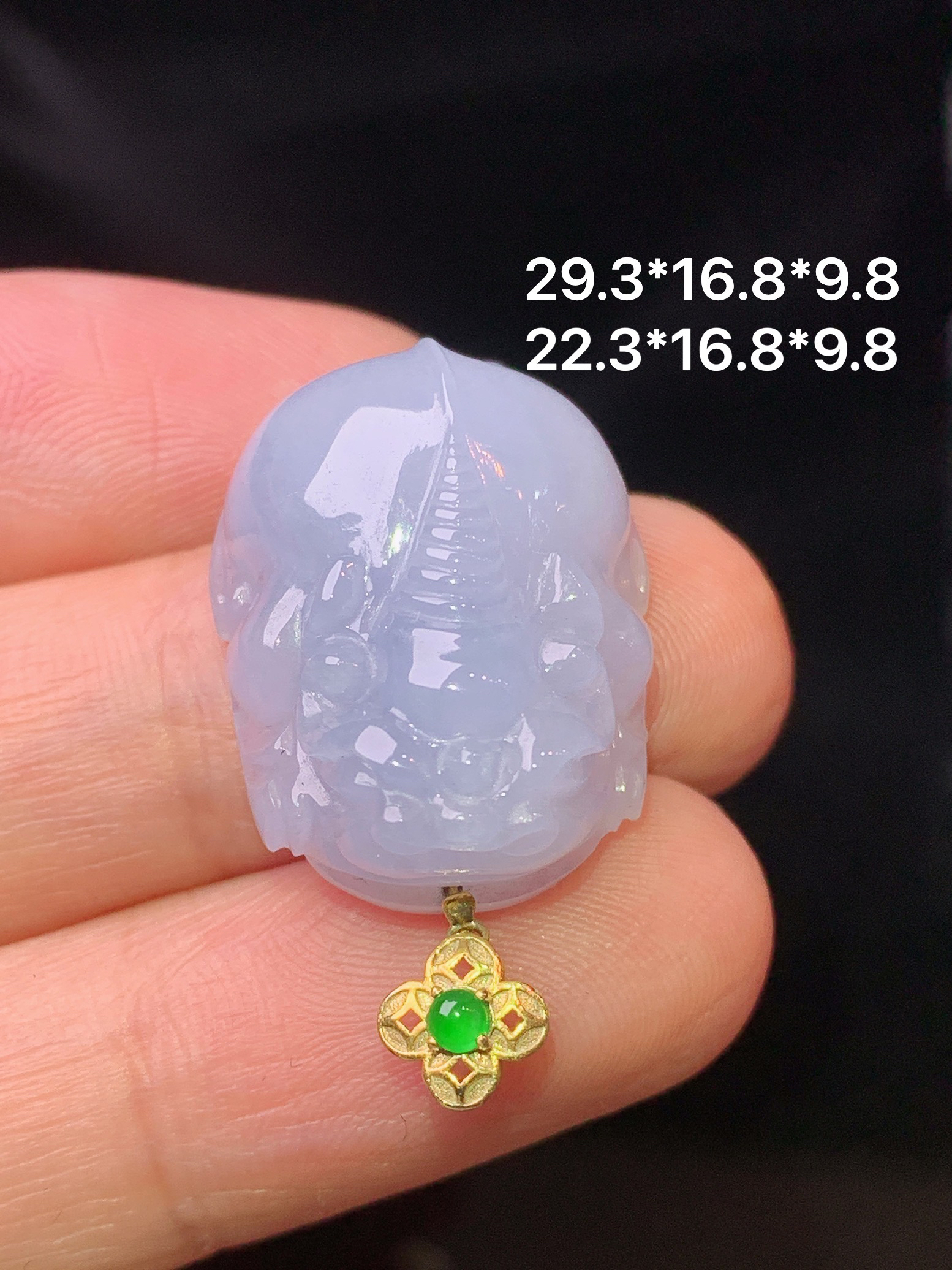 18k金镶嵌紫罗兰貔貅吊坠 玉质细腻 色泽艳丽清新 水润亮眼 整体尺寸29.3*16.8*9.8e1