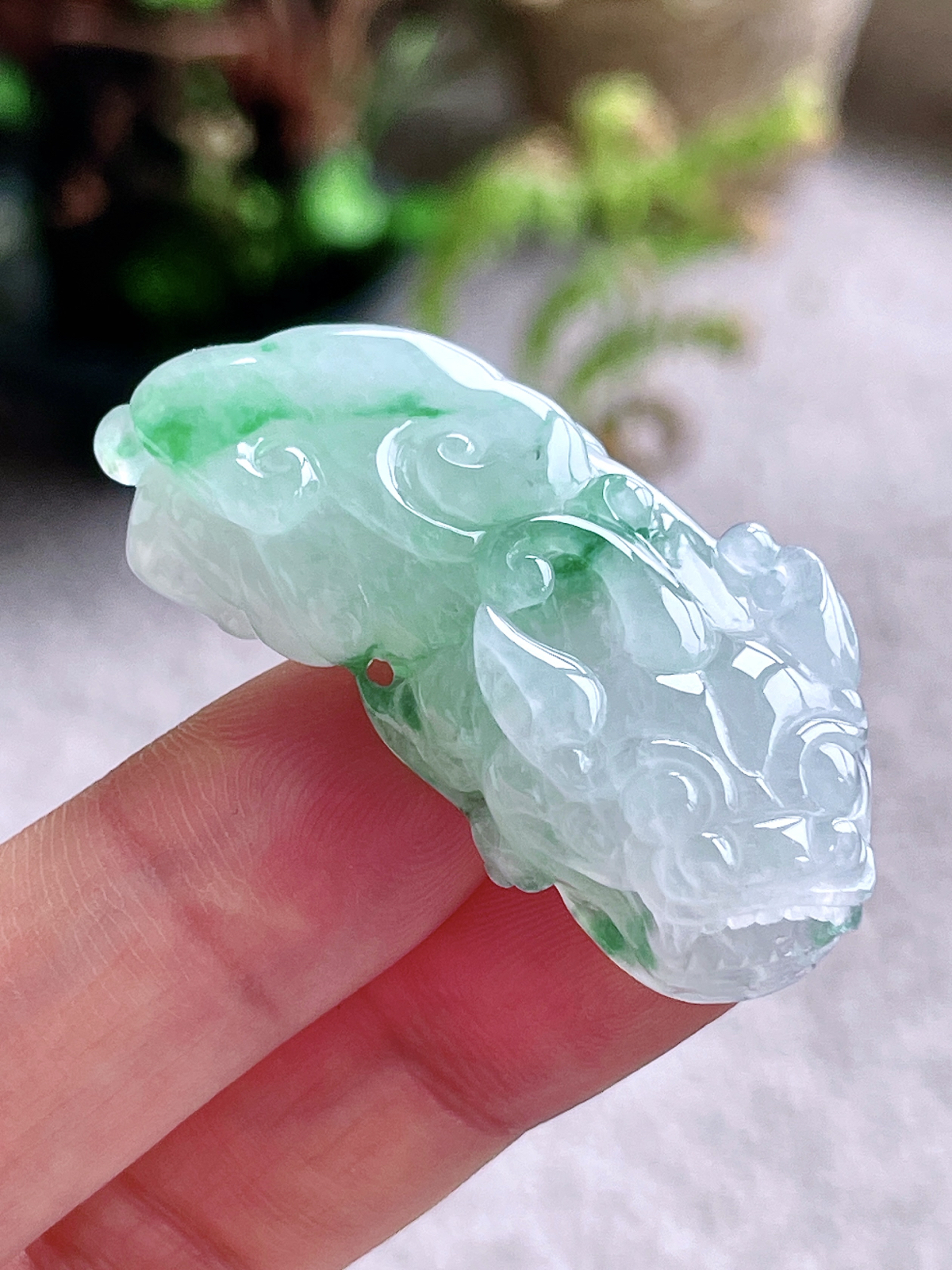 【裸石】冰飘花貔貅吊坠
【说明】缅料 性价比高  
【尺寸】44-21.3-9.6