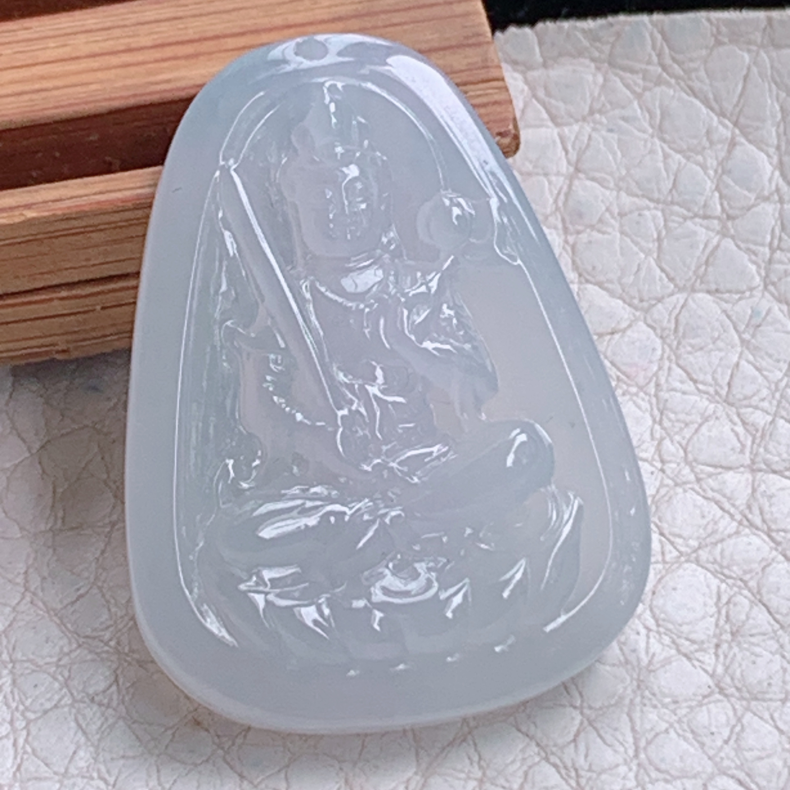 ktj实拍34*25*5.5天然缅甸翡翠冰透虚空藏观音菩萨小吊坠生肖守护神玉坠