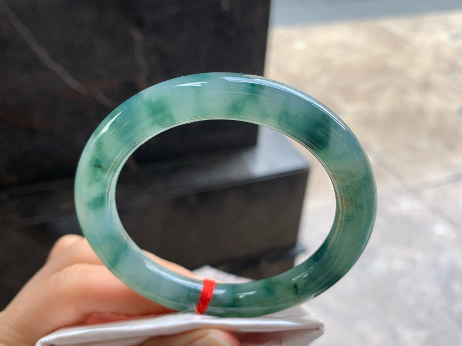 54.5-9.6

蓝花圆条手镯^_^飘花浓郁