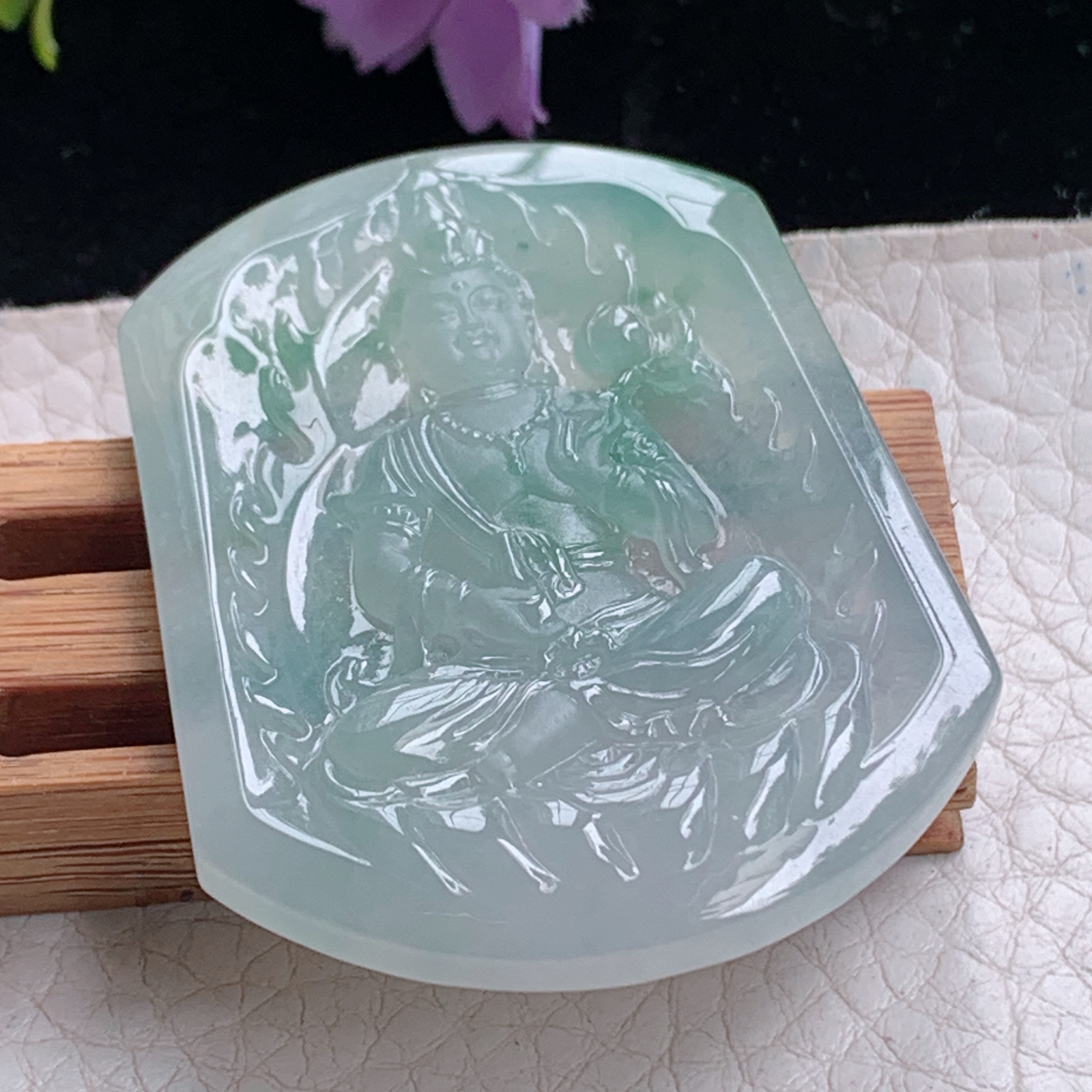 ktj实拍50*40*5.5天然缅甸翡翠冰透大势至观音菩萨吊坠生肖守护神玉坠