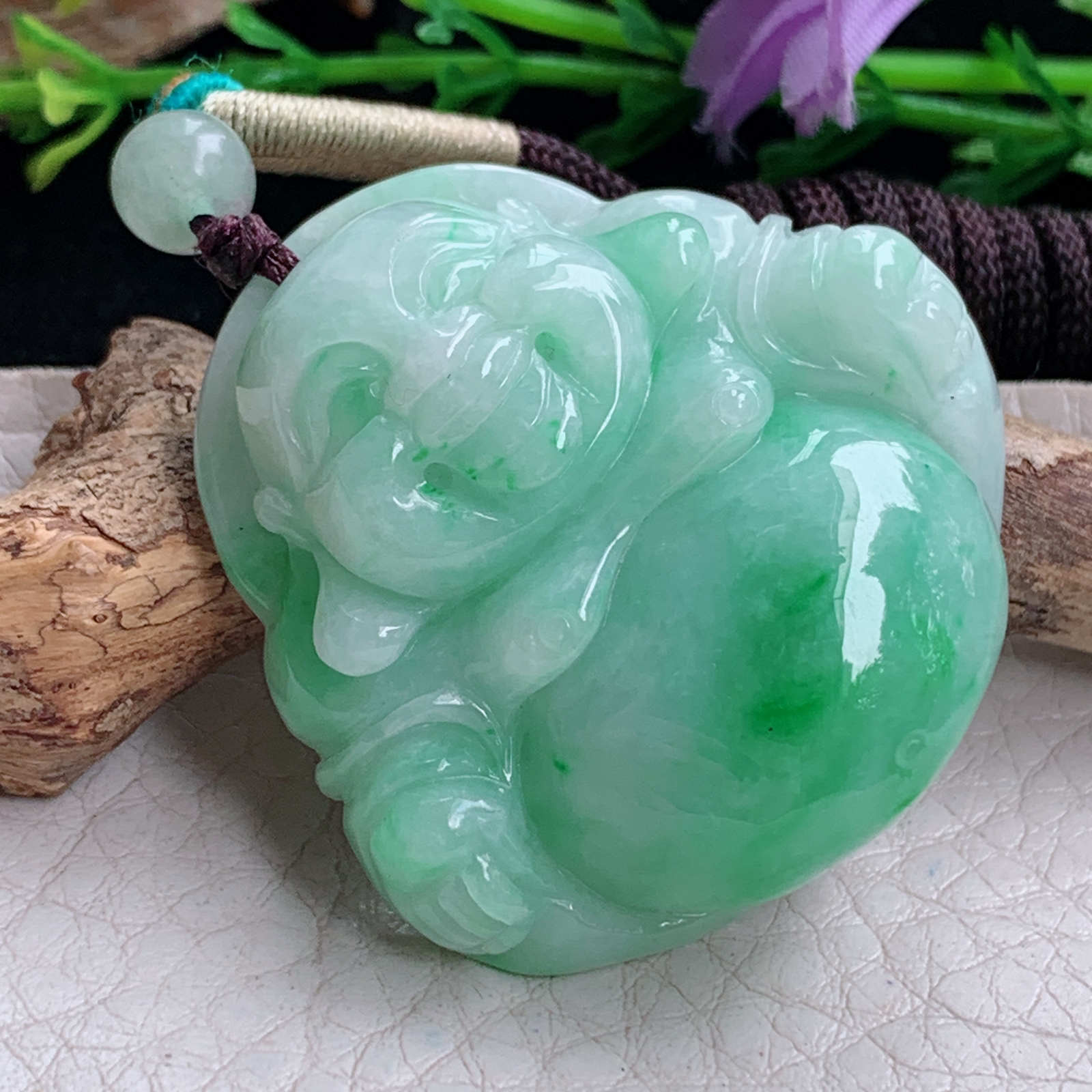 zen实拍37.3*38*11.5缅甸天然翡翠a货精雕清爽辣绿佛公玉项坠 玉挂件