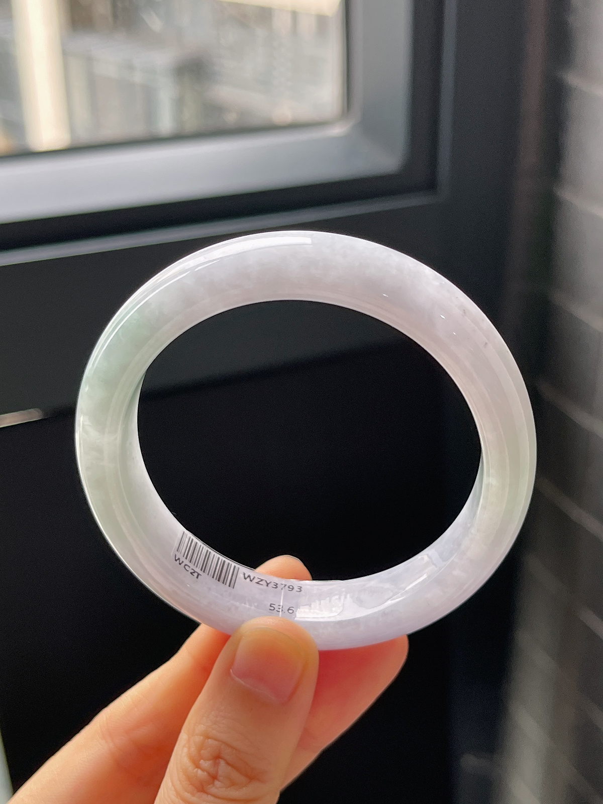 正圈53.6圈口，翡翠糯化种春带彩手镯