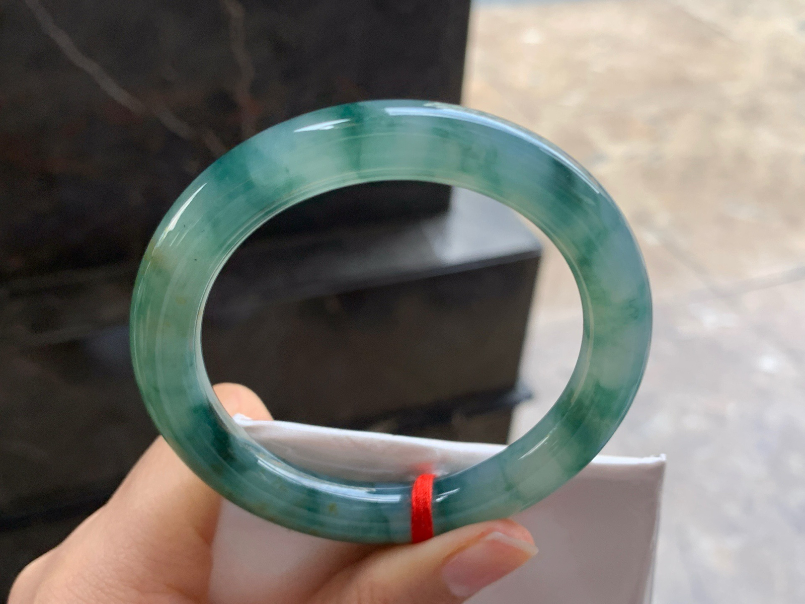 54.5-9.6

蓝花圆条手镯^_^飘花浓郁