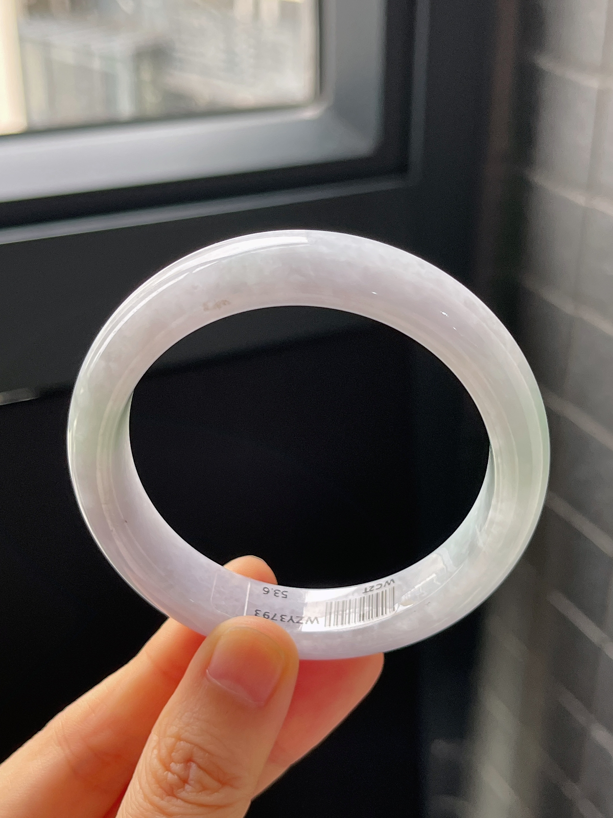 正圈53.6圈口，翡翠糯化种春带彩手镯