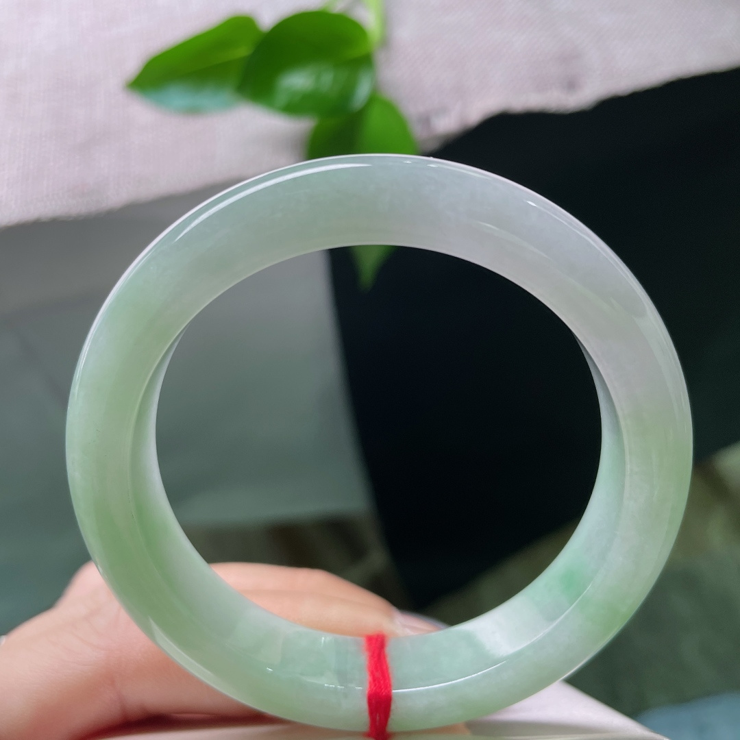 53/11.5/8春彩正圈，水润细腻，悠悠的云里有淡淡的诗，皮纹，ss50101a