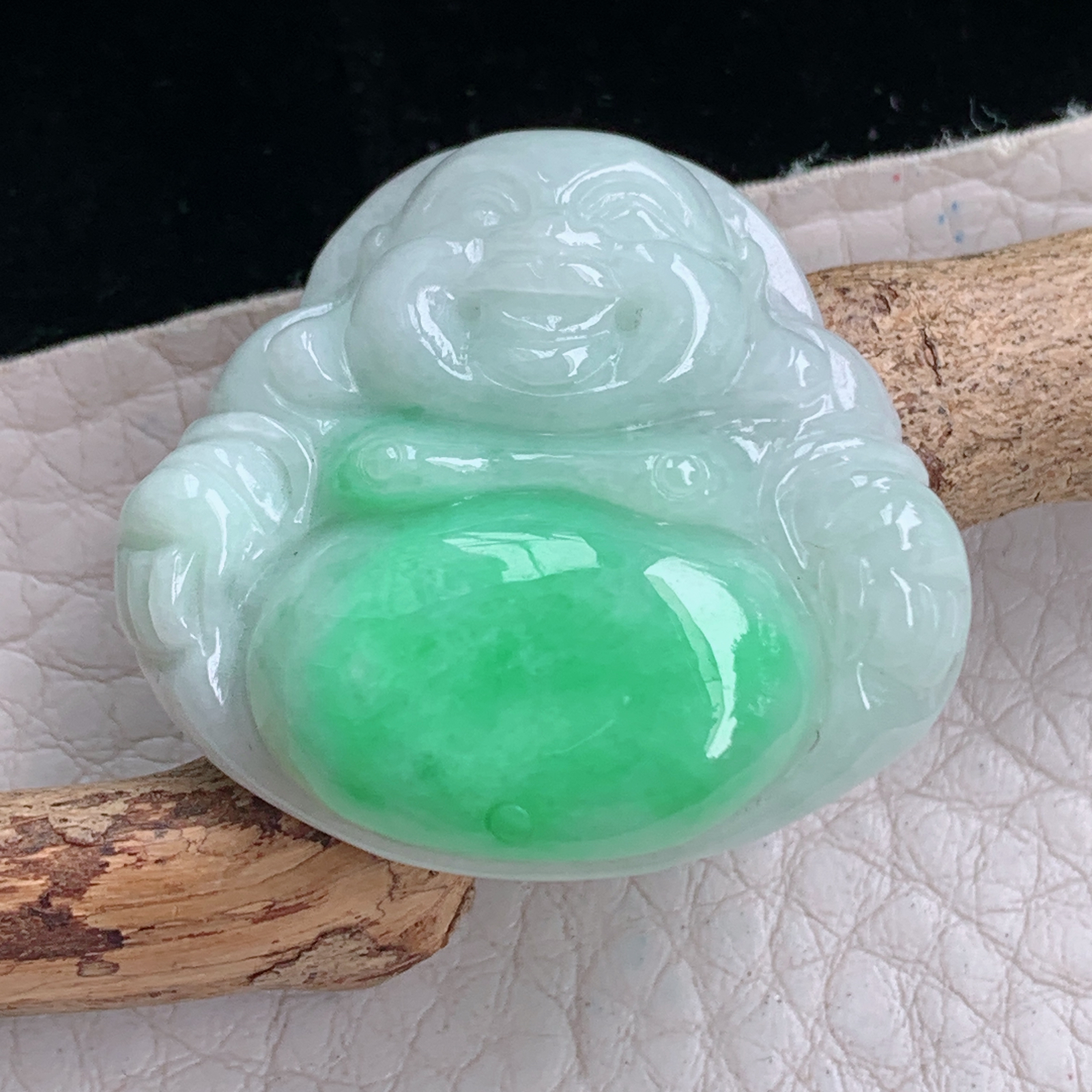 zen实拍30.6*32.5*8缅甸天然翡翠a货精雕白底青佛公玉项坠 玉挂件