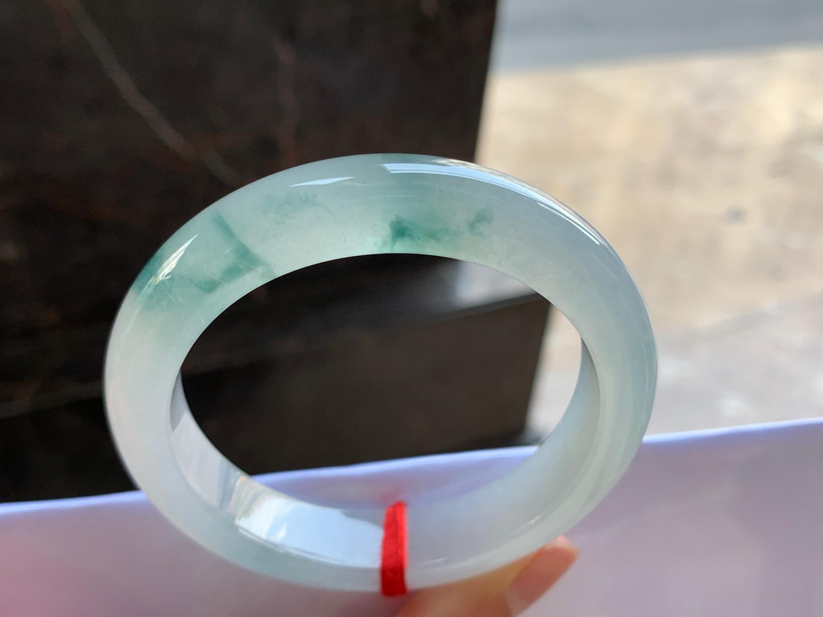 56.5-13-9.1

冰蓝花手镯^_^清新细腻