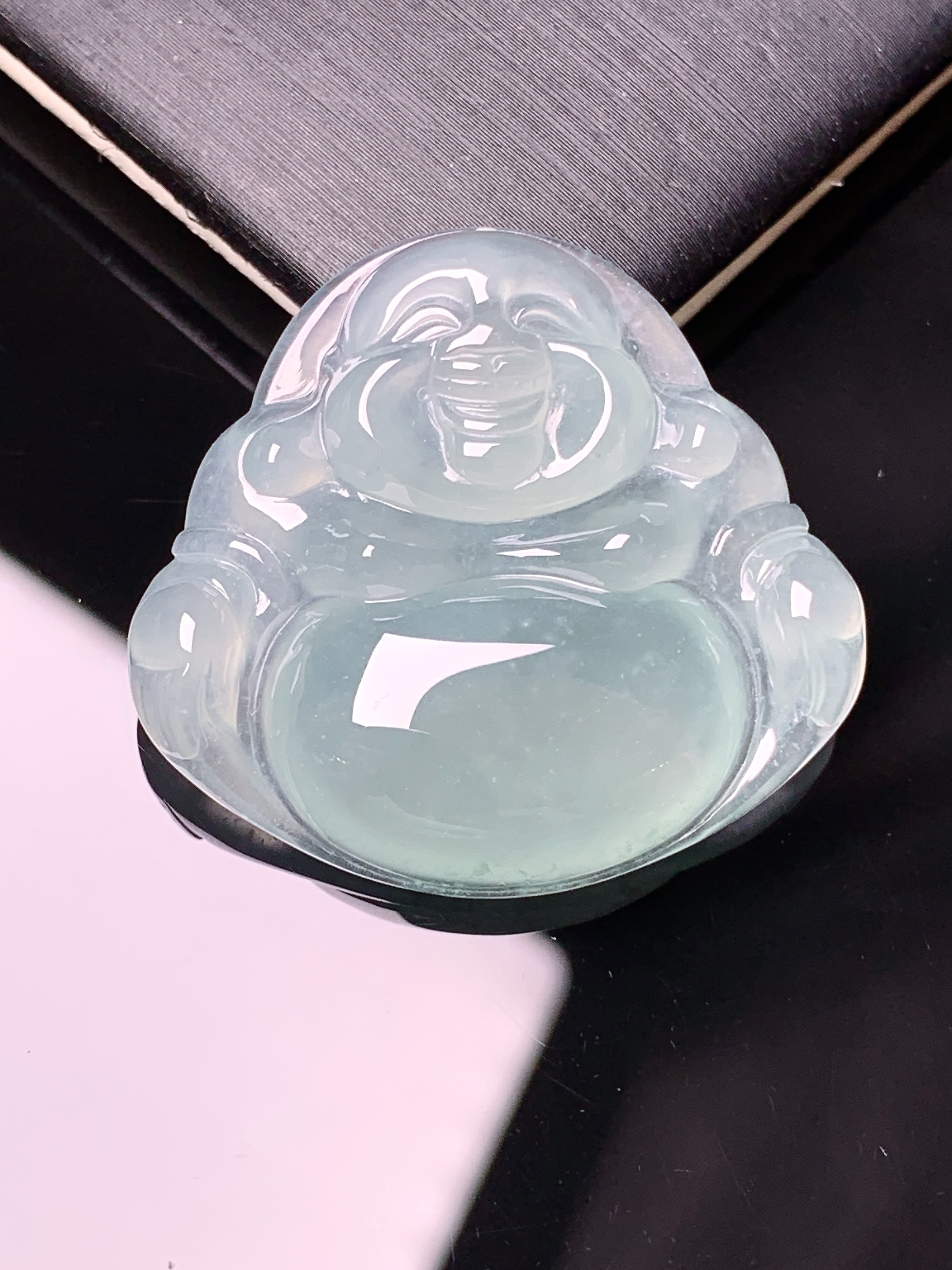 冰种佛公吊坠 玉质细腻 色泽艳丽清新 水润亮眼 整体尺寸29*31.3*6.5a2