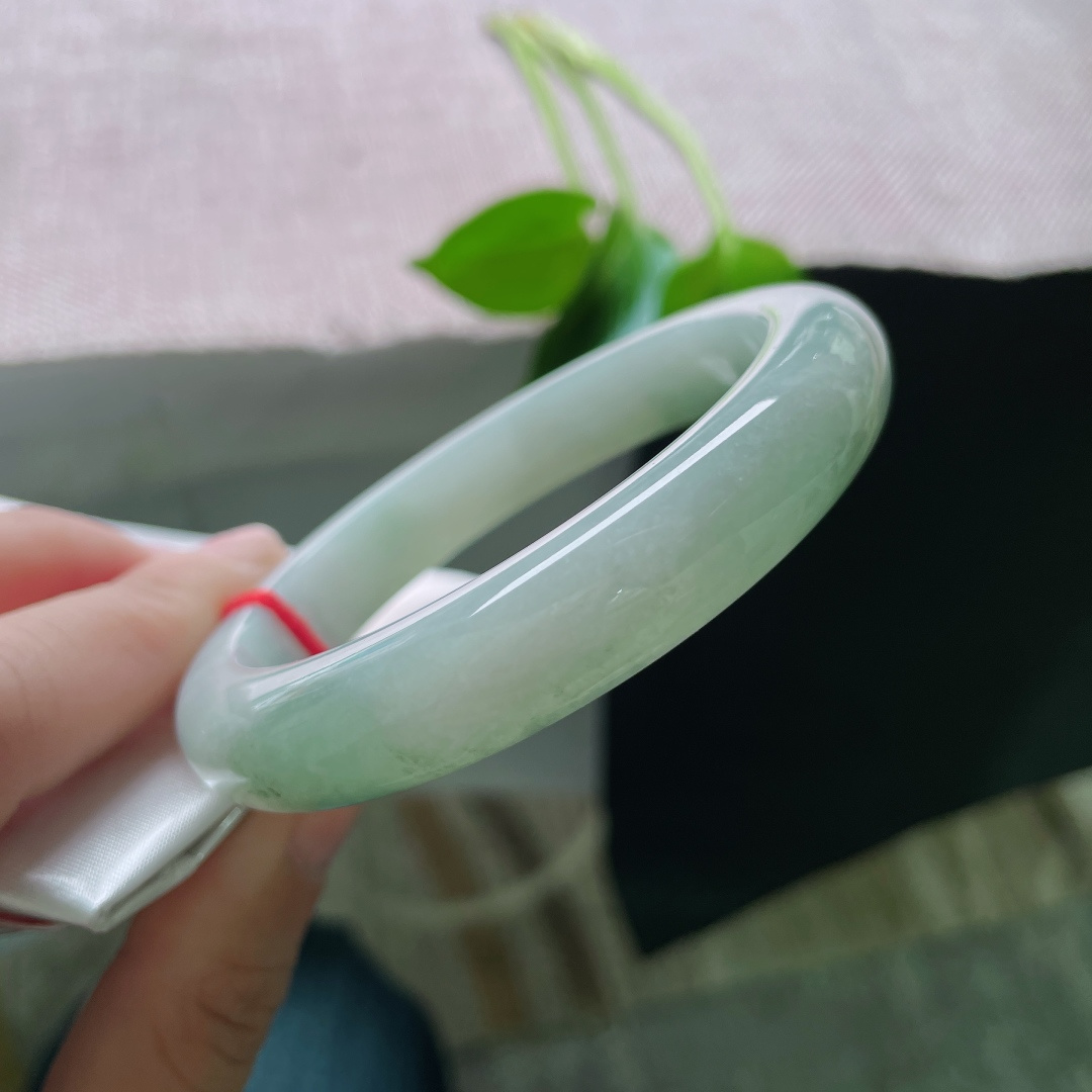 60/12.1/8.8绿油正圈，水润细腻，沉稳贵气，ss49717a