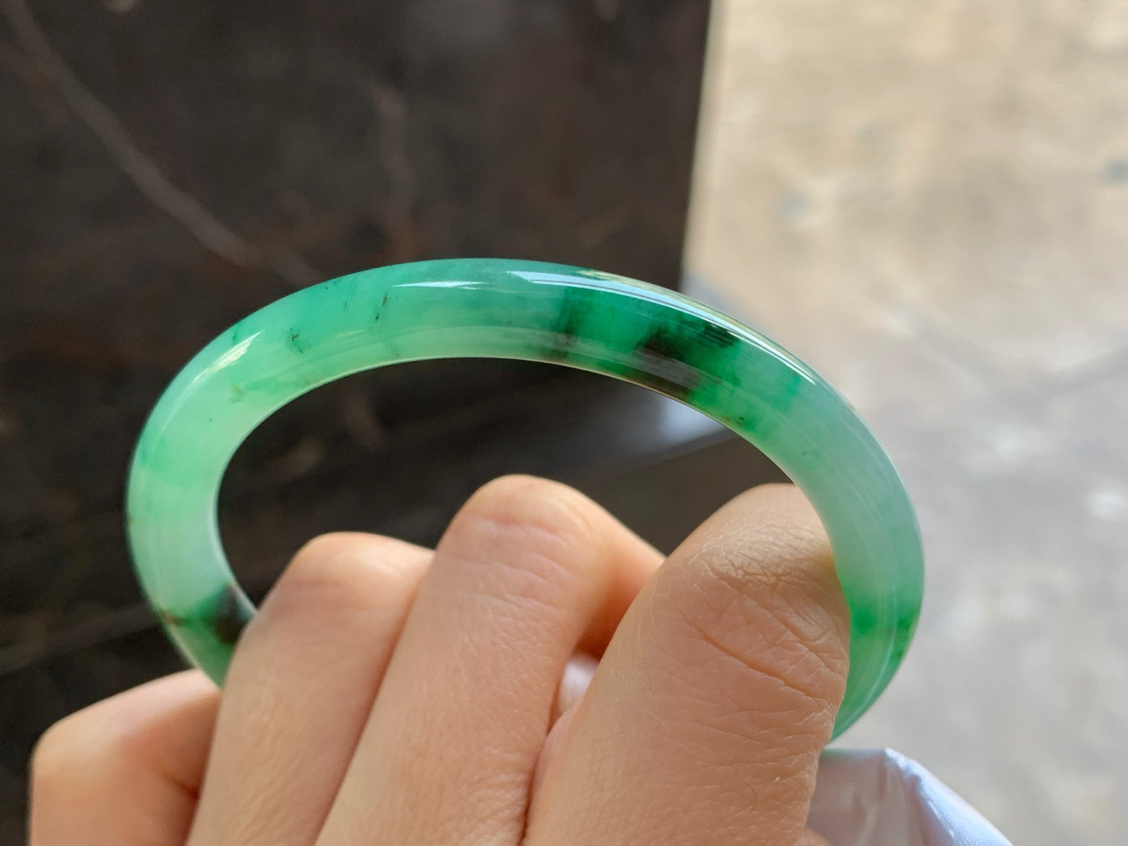 54.5-7.3

绿色细条^_^鲜艳