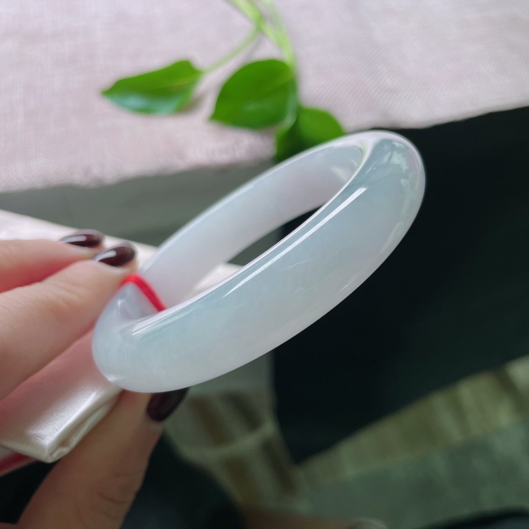 54.7/12.4/8.8，淡紫正圈，韵味十足，不与群芳争艳，却自带光环，棉线，ss49997a