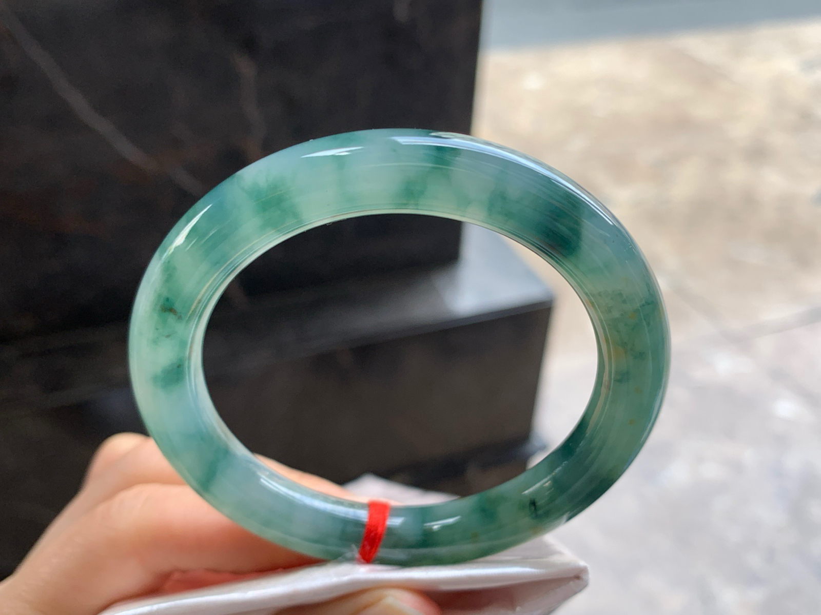 54.5-9.6

蓝花圆条手镯^_^飘花浓郁