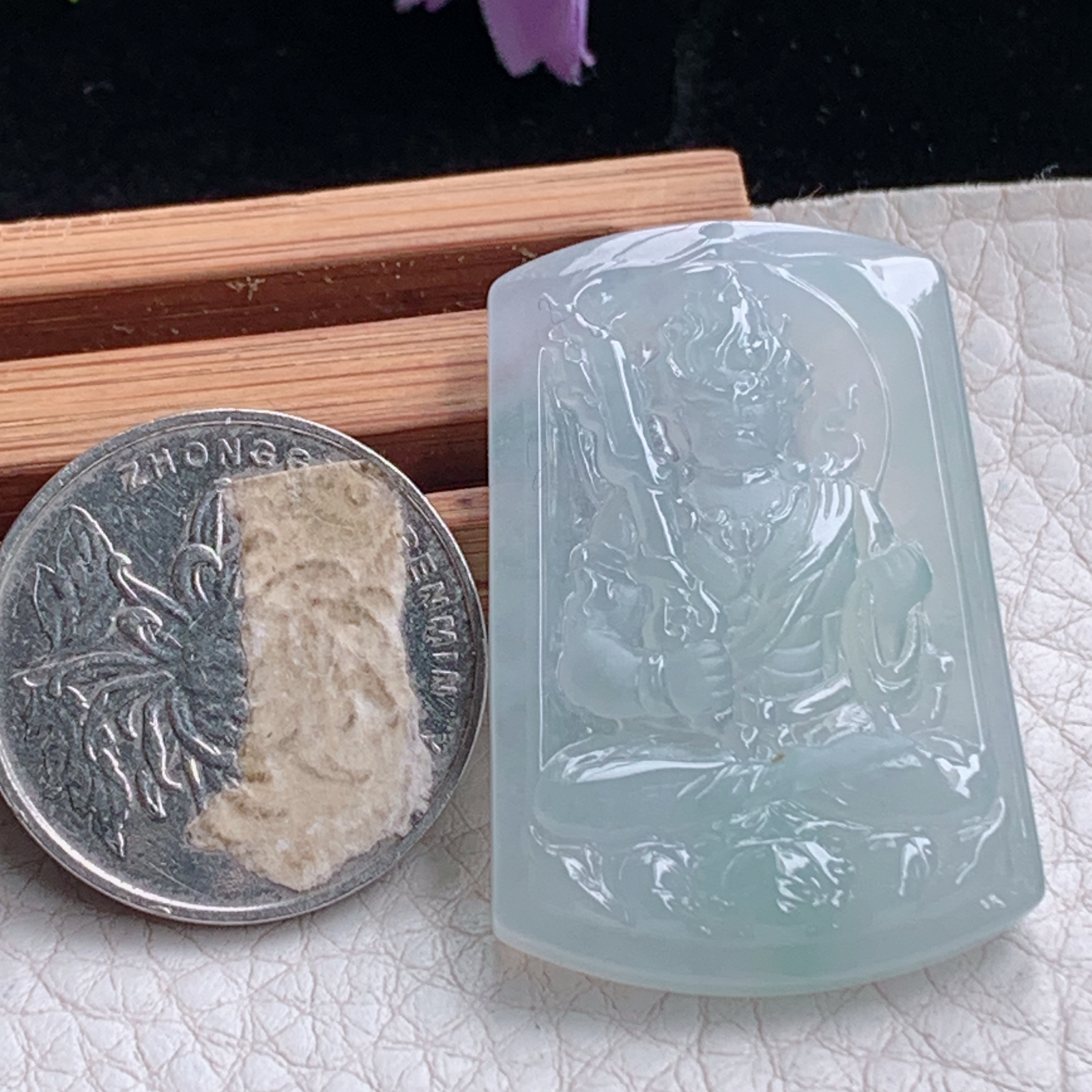 ktj实拍38.5*26*5天然缅甸翡翠冰透不动明王吊坠生肖守护神玉坠