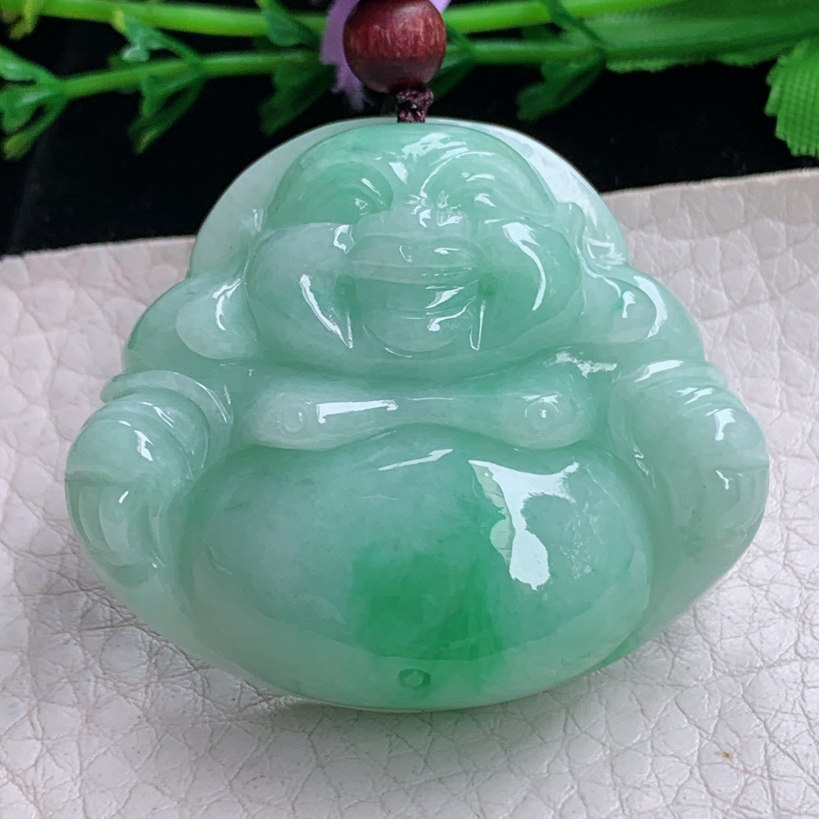 zen实拍39*45.5*13缅甸天然翡翠a货精雕清爽飘绿佛公玉项坠 玉挂件