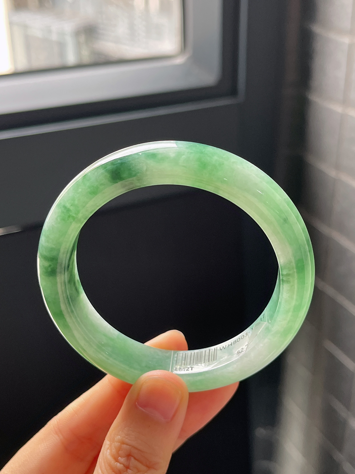 正圈52.7圈口，翡翠糯化种飘绿手镯