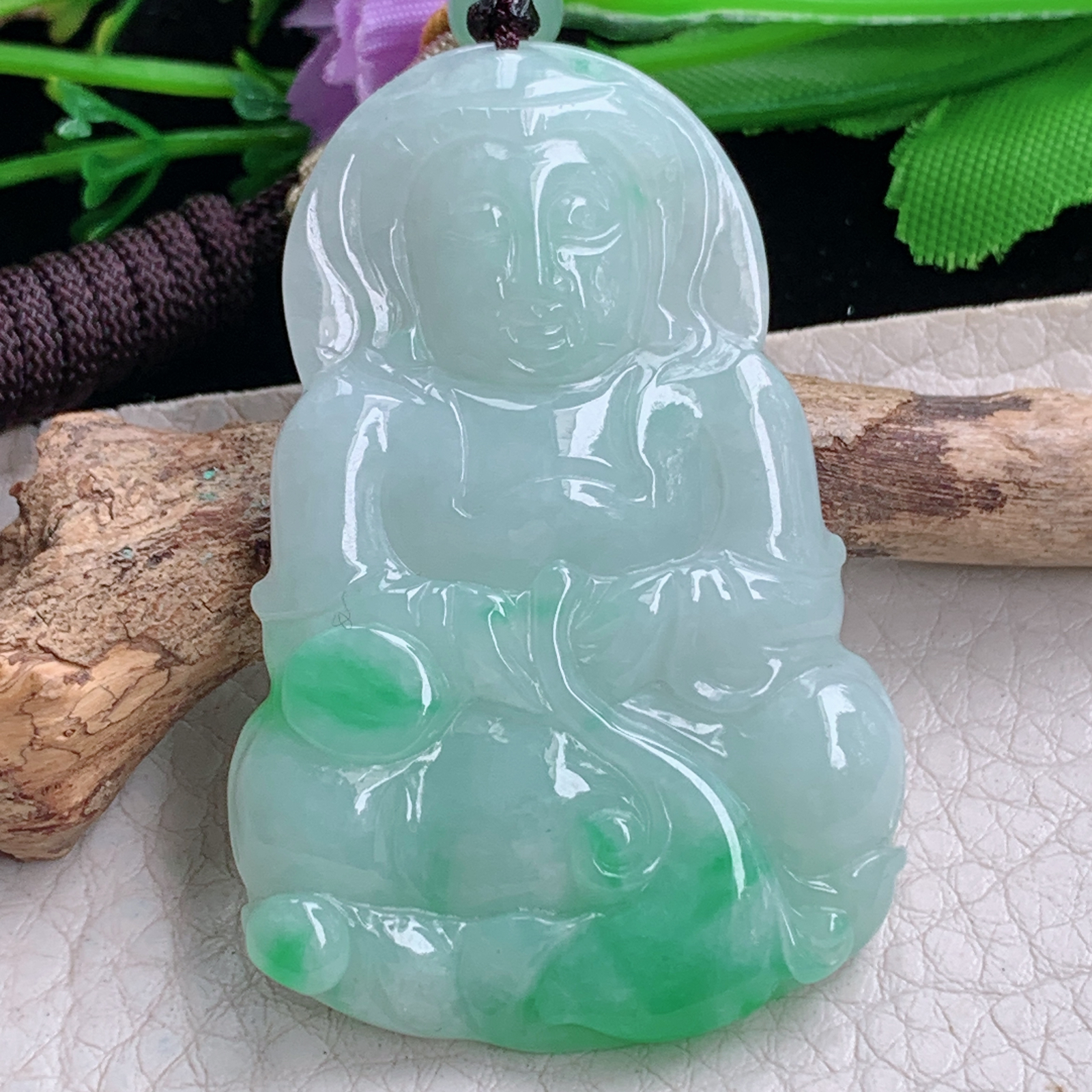 zen实拍52.8*35.5*5.6缅甸天然翡翠a货精雕清爽飘阳绿观音玉项坠 玉挂件