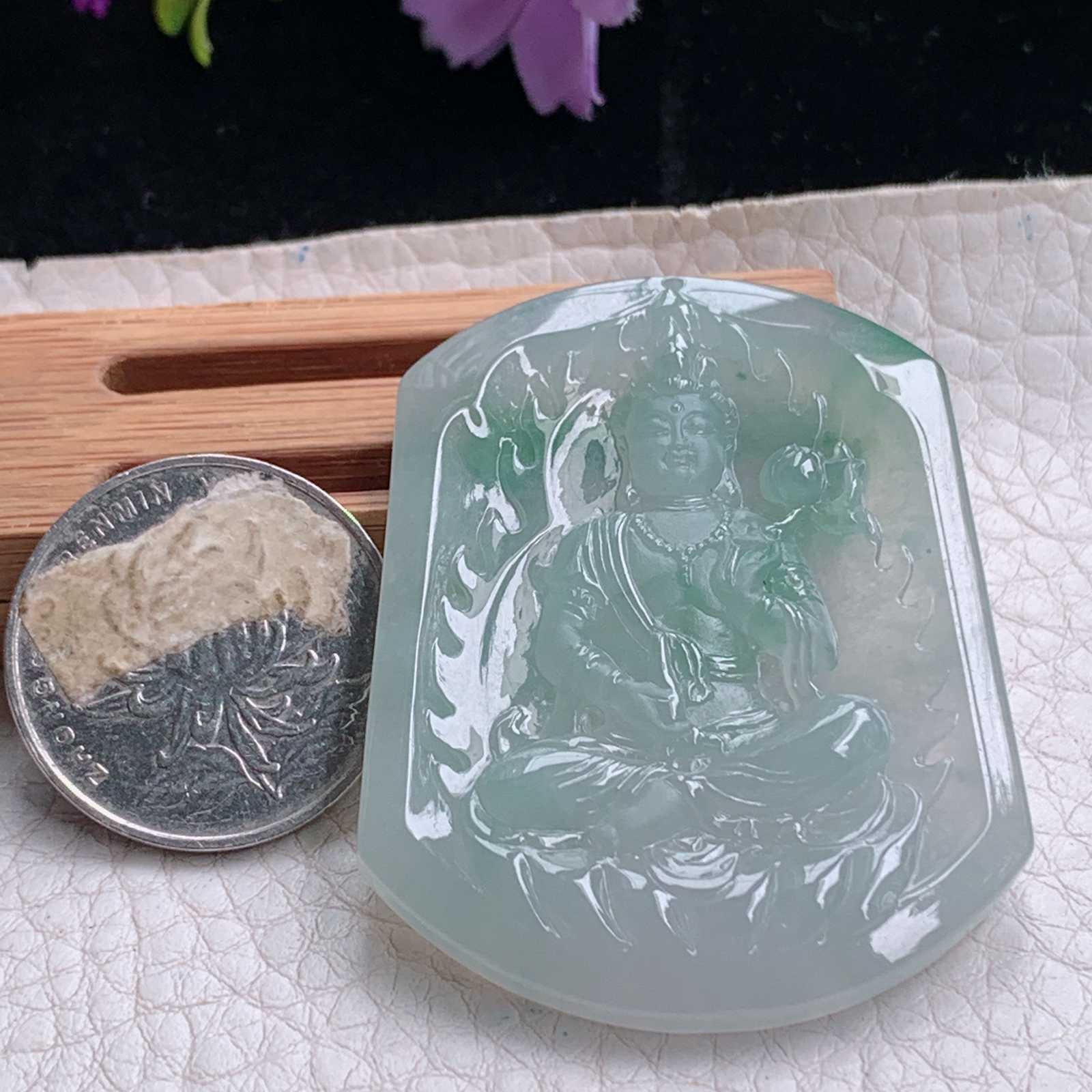 ktj实拍50*40*5.5天然缅甸翡翠冰透大势至观音菩萨吊坠生肖守护神玉坠