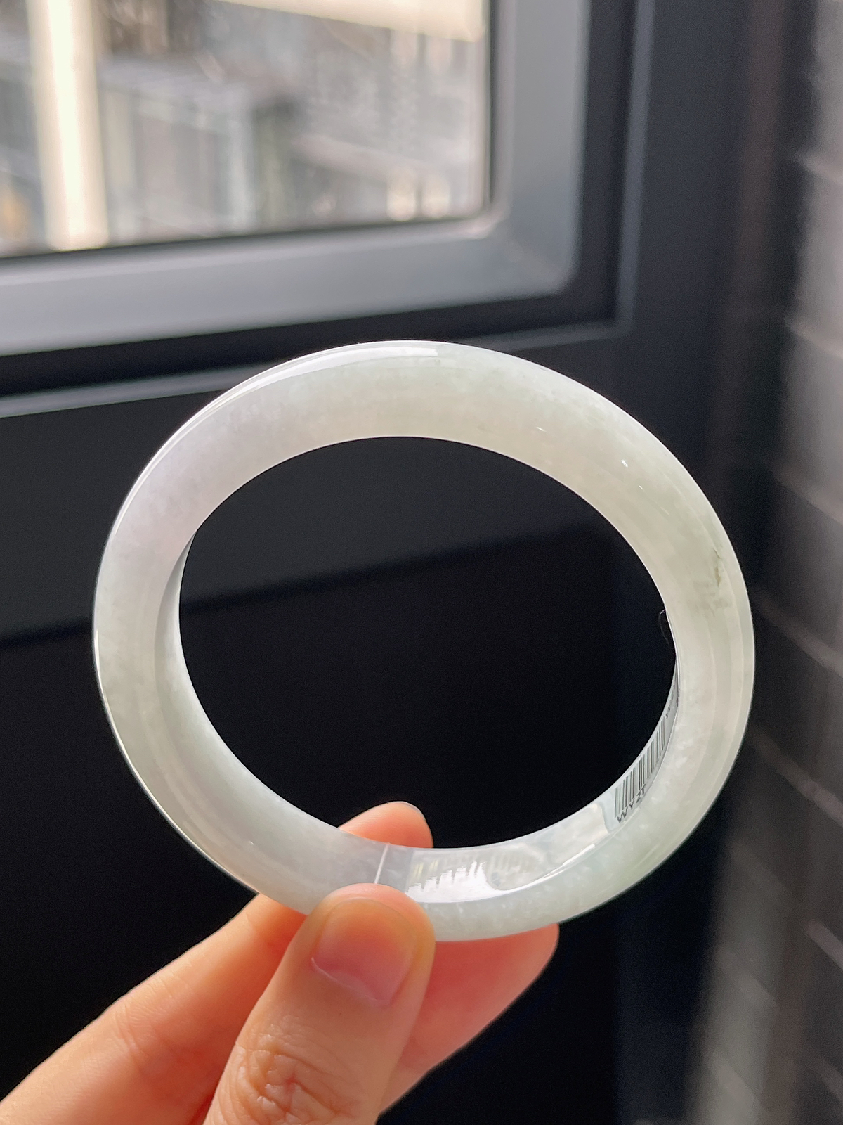 正圈56圈口，翡翠糯化种春带彩手镯