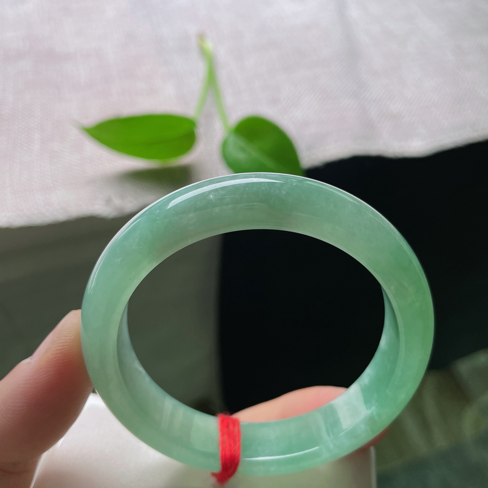 52/12.1/6.8，葡萄肉正圈，甜绿底，种老，清雅高级，仙姿佚貌，棉团