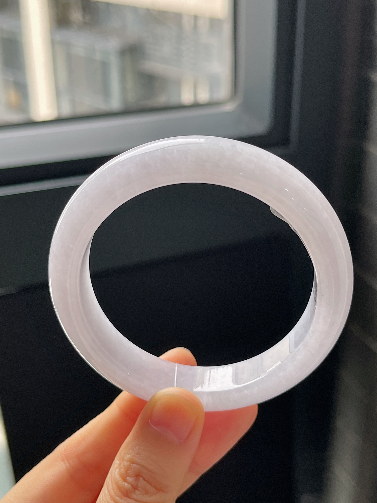 正圈55.5圈口，翡翠糯冰种淡紫色手镯