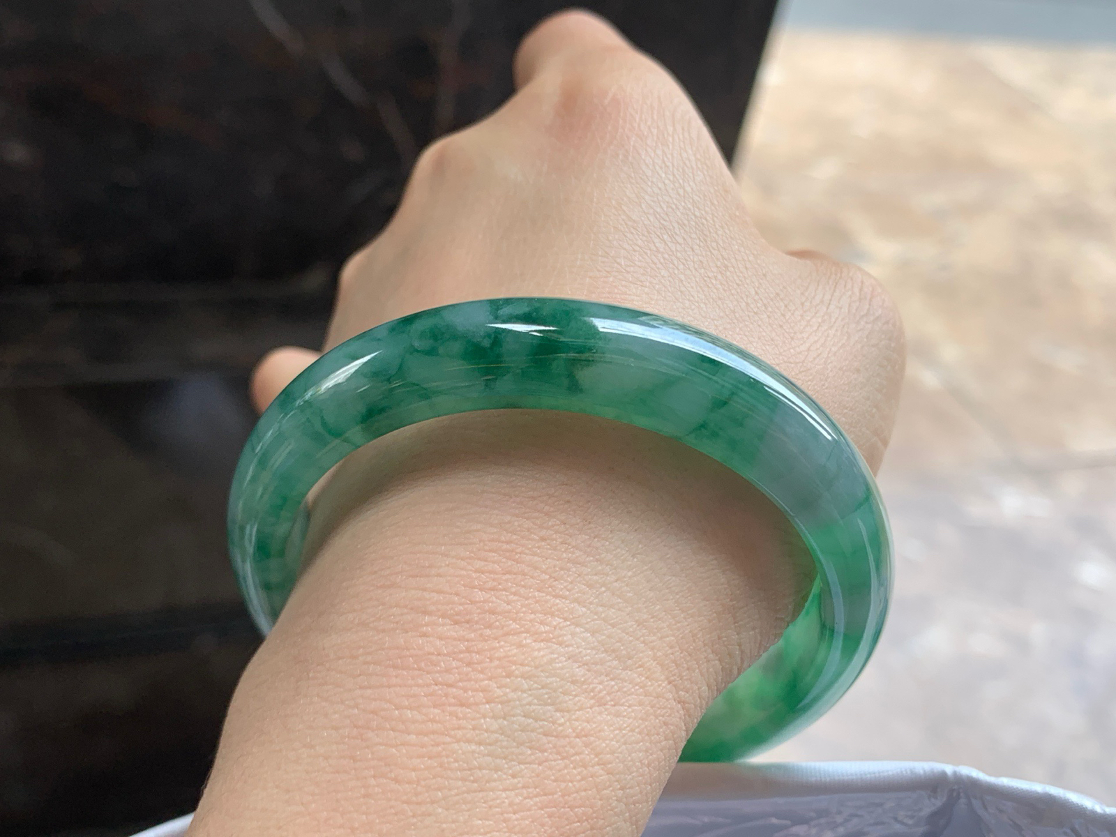 57-12.2-7.4

晴绿手镯^_^飘花浓郁