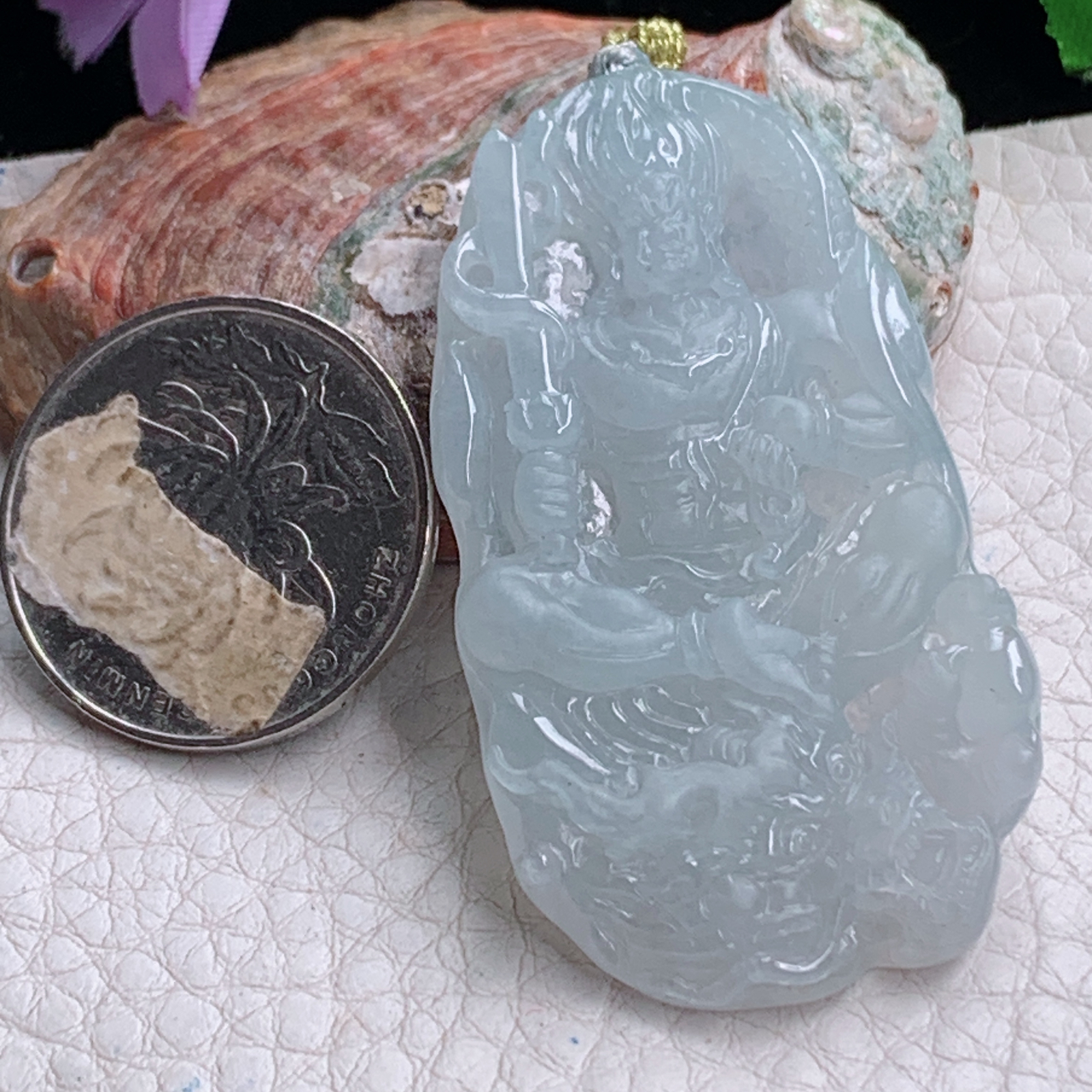 rp实拍53*29*7天然缅甸翡翠不动明王吊坠立体雕生肖守护神