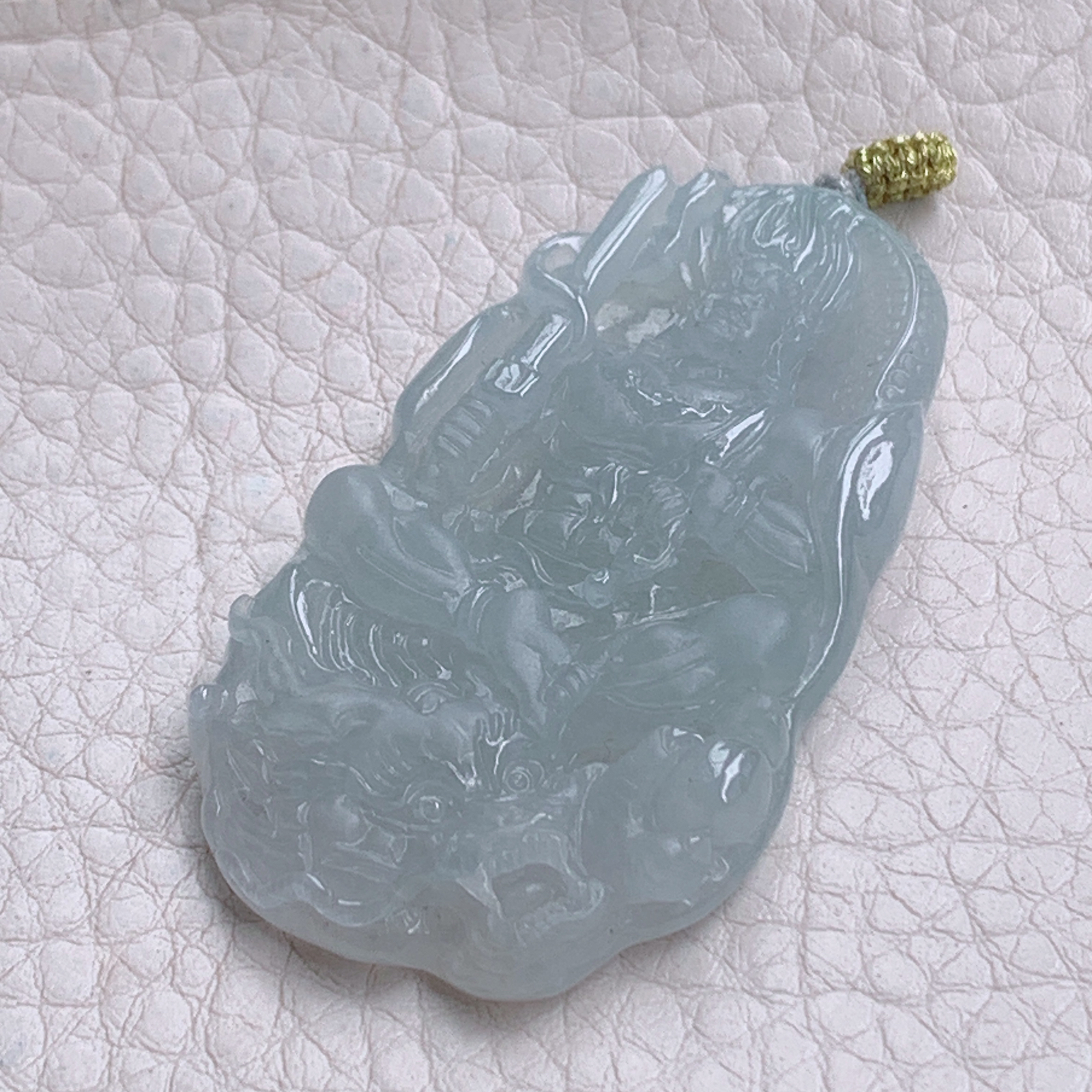 rp实拍53*29*7天然缅甸翡翠不动明王吊坠立体雕生肖守护神